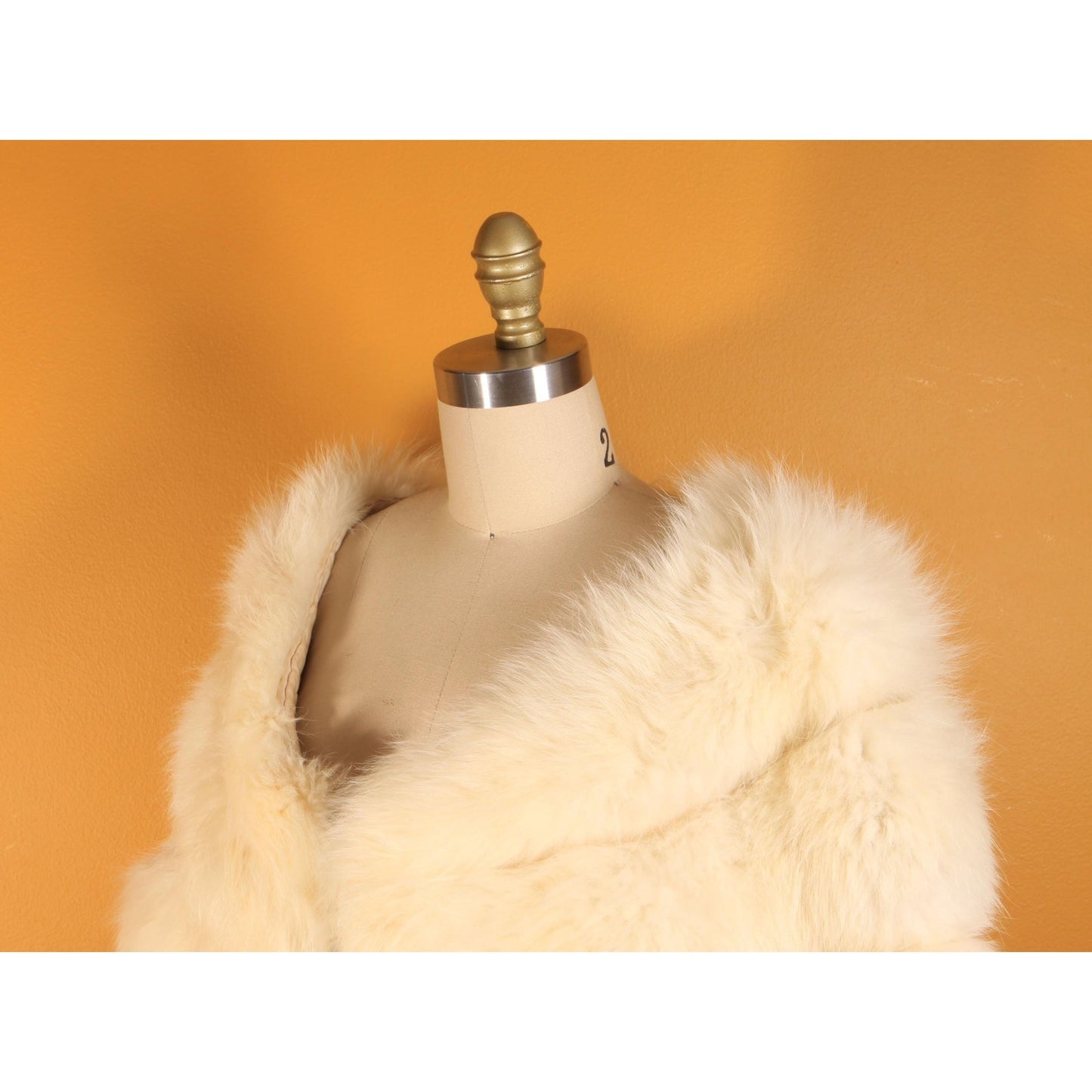 1950s White Cream Fox Fur Coat Wrap by Aulabaugh Omaha