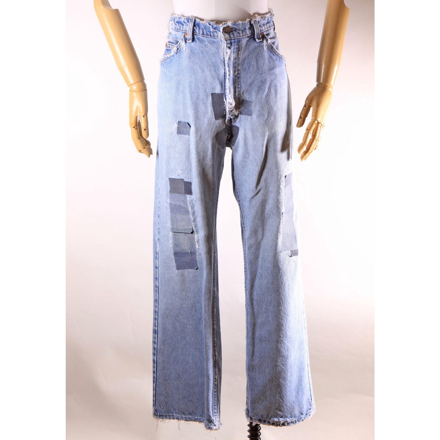 1980s Distressed Patch Fraying Blue Denim Orange Tab 517 Jeans by Levi's -38x30