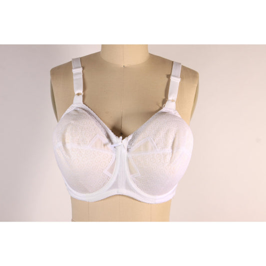 1980s Sheer White Floral Lace Bra by Bali-38D