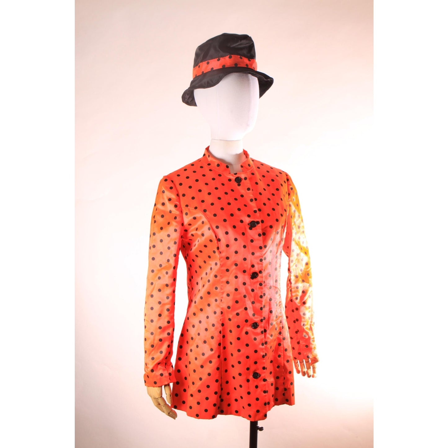 1970s 1980s Hot Pink and Black Satin Polka Dot Long Sleeve Button Down Blouse Jacket with Matching Hat Costume -L