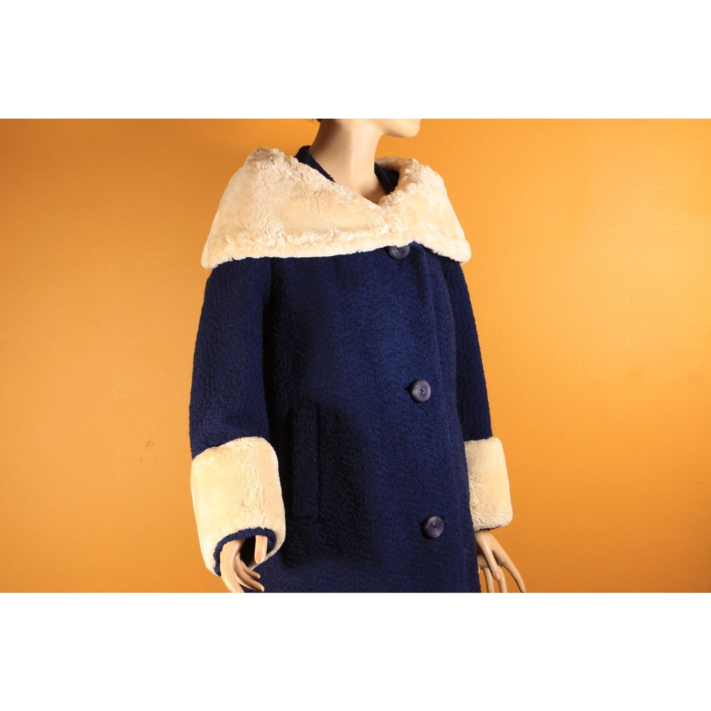 1950s Blue Long Sleeve Cream Sheared Chinchilla Fur Cuff and Collar Coat by Adler's and Jeshiva -XL