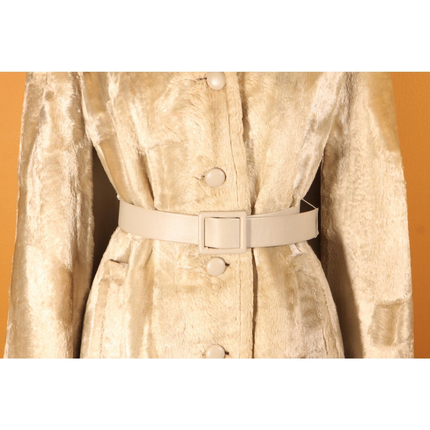 1960s Cream Off White Faux Fur Crushed Velvet Fitted Cape Coat by Betty Rose