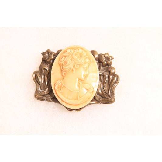 1930s Art Nouveau Floral Swirl Silver Tone Metal and Cream Cameo Brooch