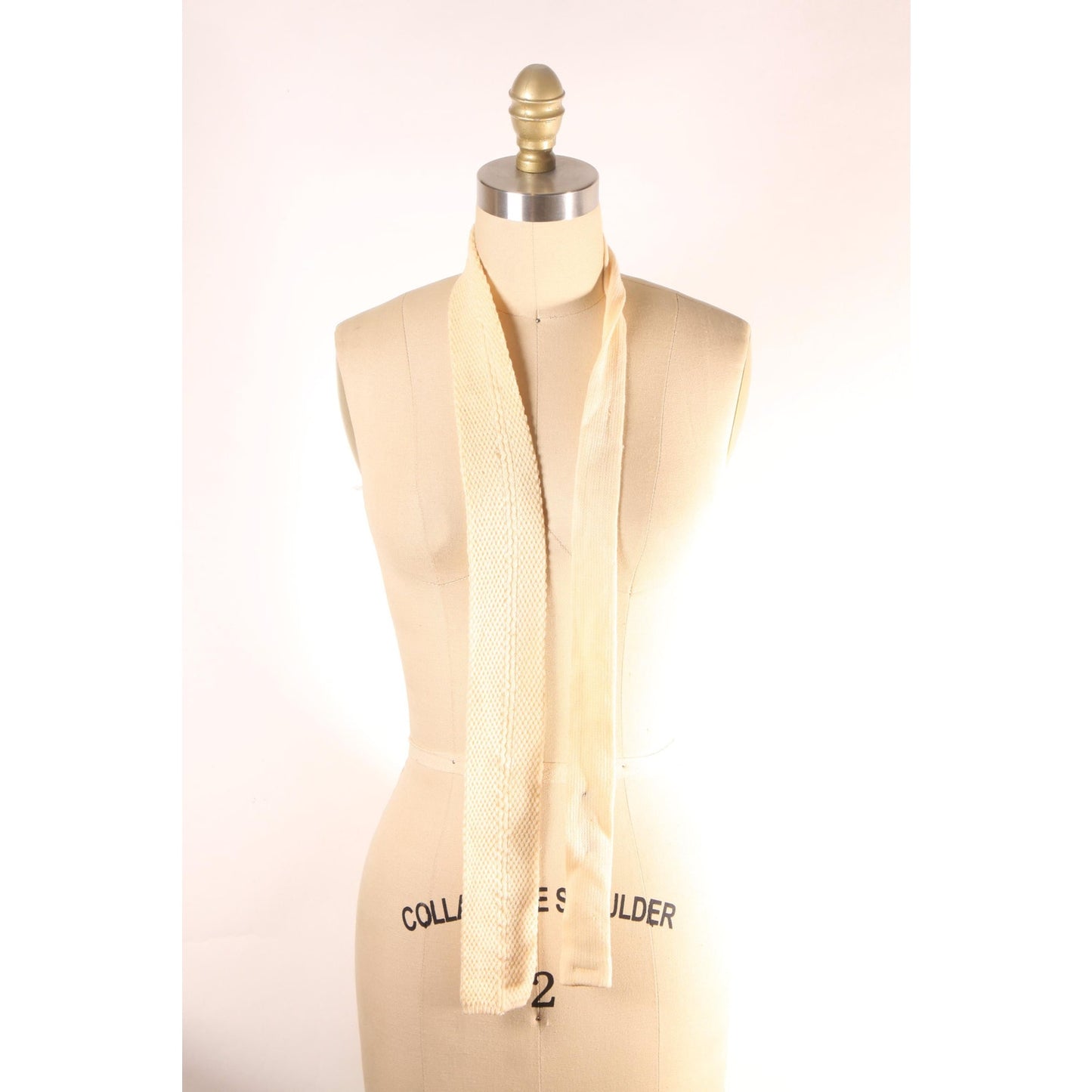 1980s Cream Sweater Style Square End Necktie Tie by G. Galvani