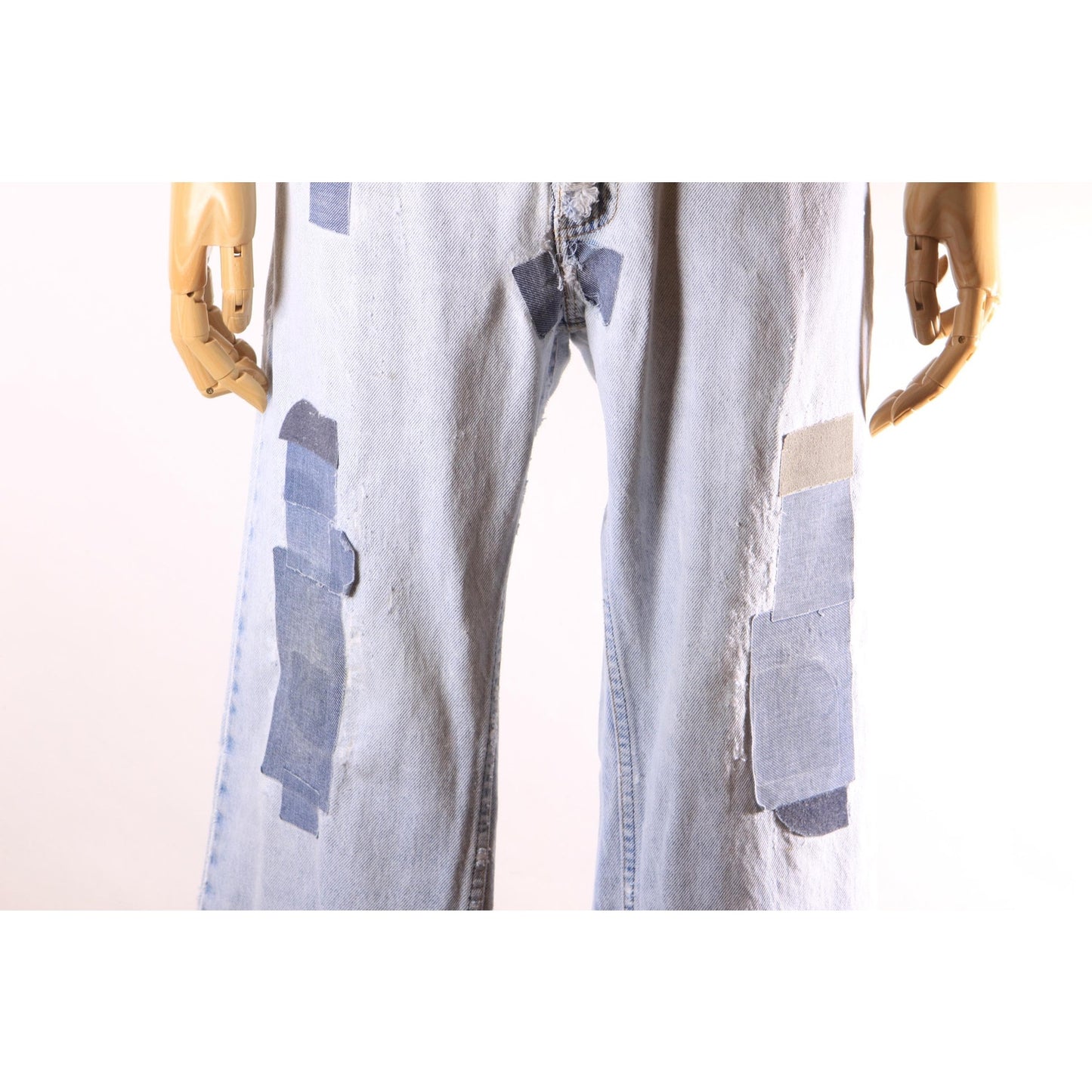 1980s Distressed Patch Fraying Blue Denim Orange Tab 517 Jeans by Levi's -38x29