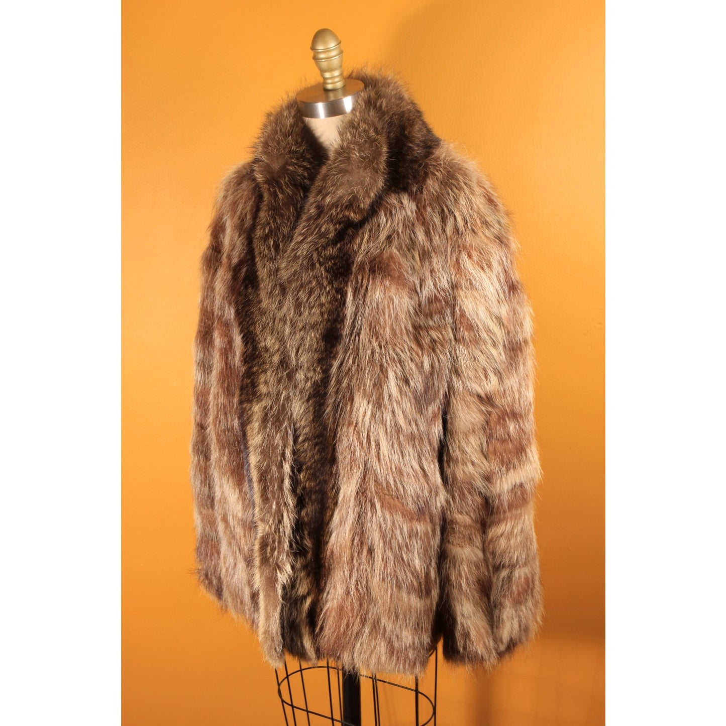1950s Brown and Gray Long Sleeve Raccoon Fur Coat by Polar Crown Furs by McDaniel's -L