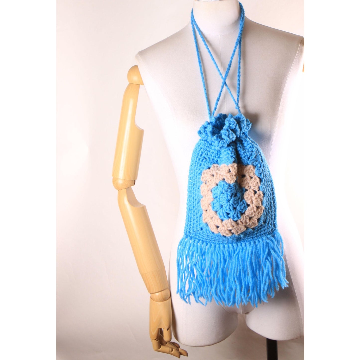 1970s Turquoise Blue and Tan Crochet Granny Square Fringe Drawstring Purse Bag