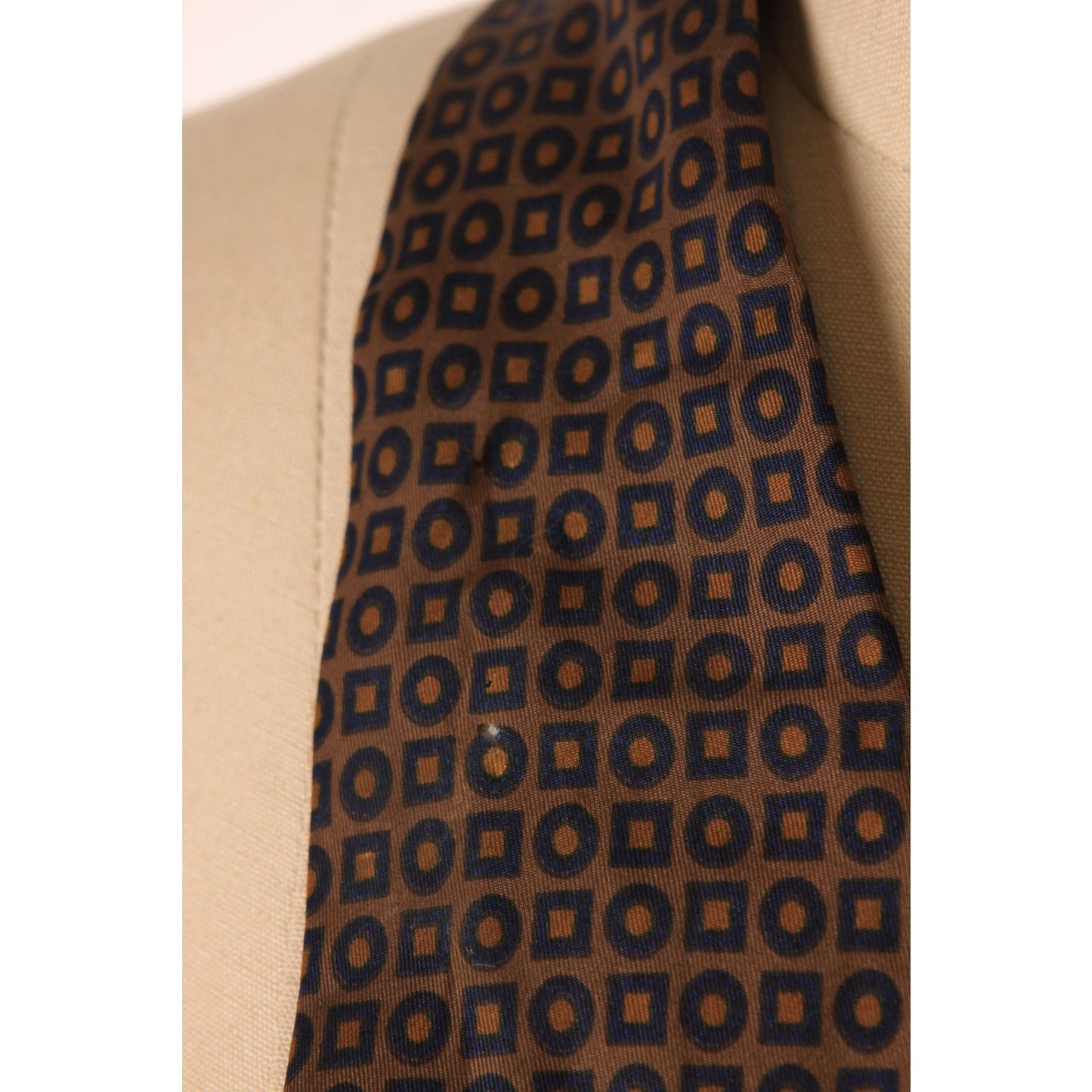 1970s Brown and Black Geometric Print Wide Necktie Tie by Rosenblatt's Robert Talbott