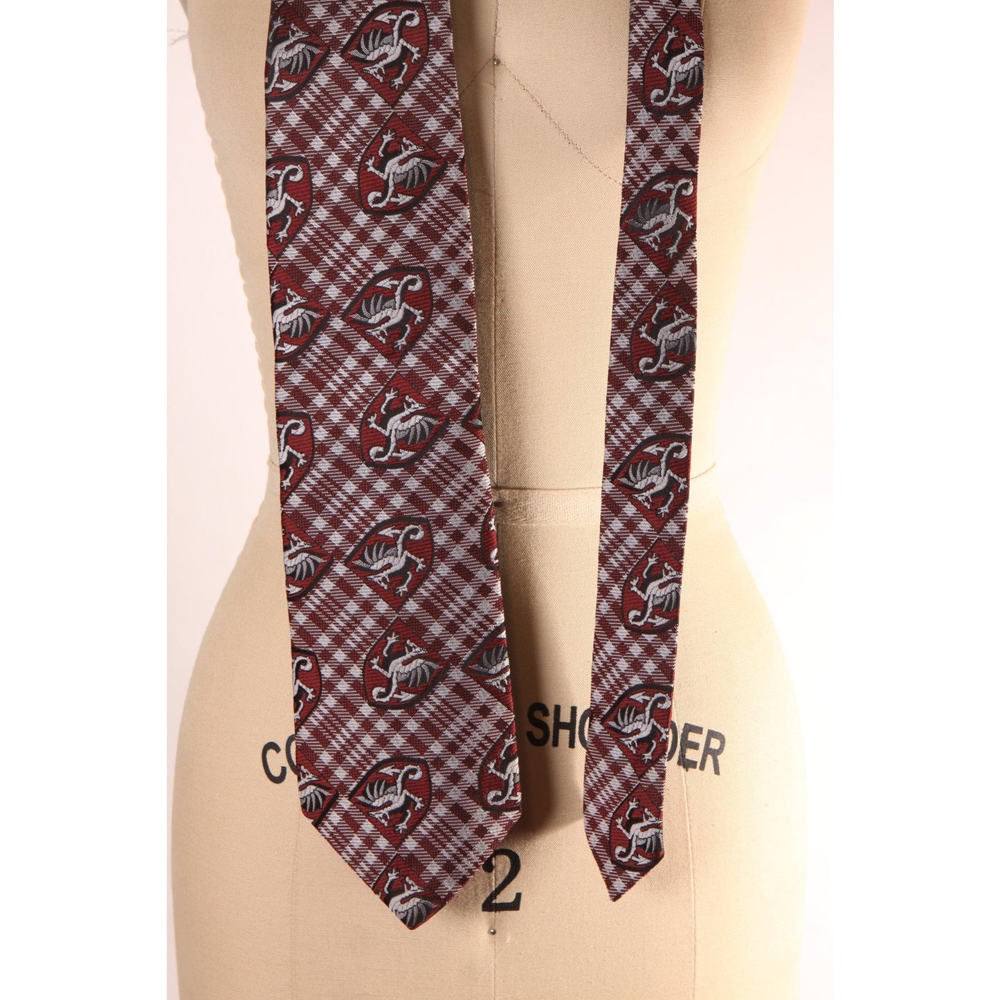 1970s Red and Gray Wide Novelty Dragon Medieval Necktie Tie by Wembley