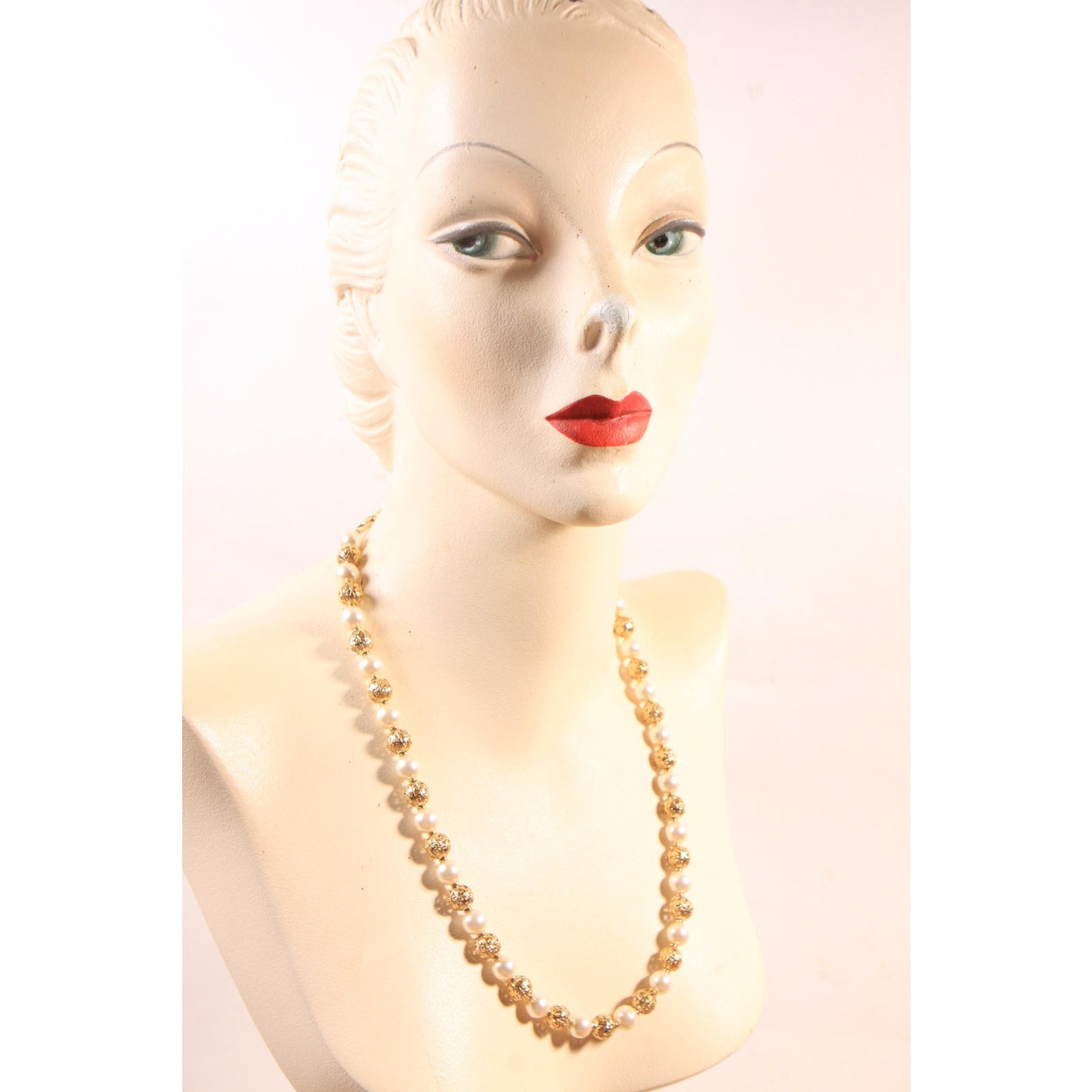1960s Faux Pearl and Gold Tone Metal Beaded Necklace by Napier