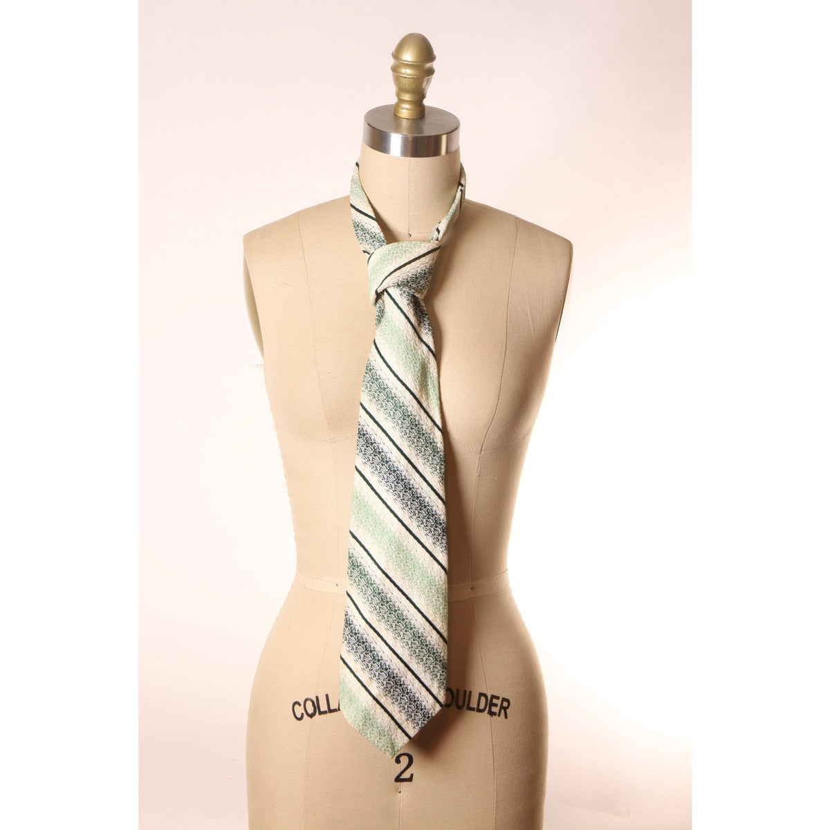 1970s Light Green and Dark Green and White Striped Wide Necktie Tie by Qiana by Regal