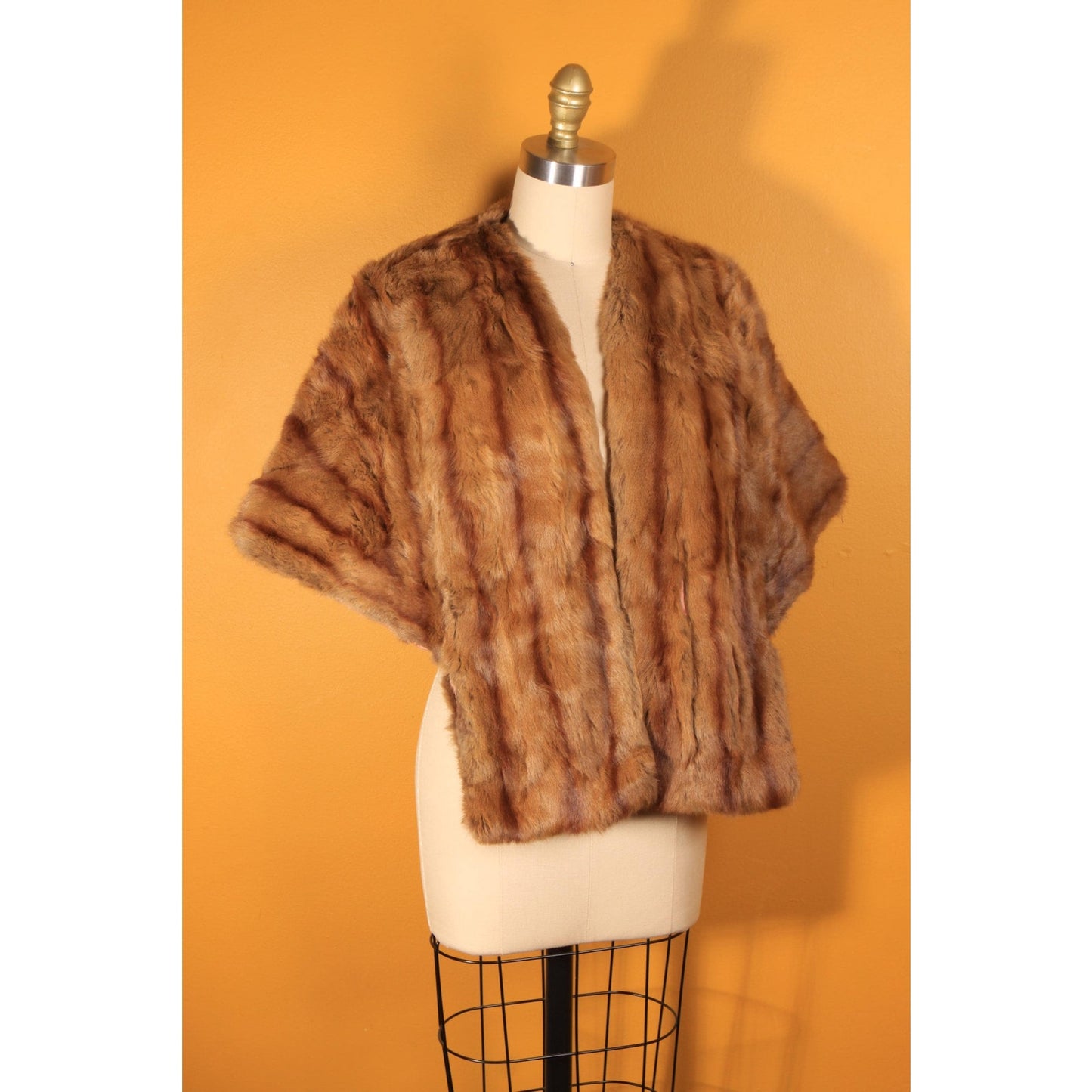 1950s Brown Fur Adjustable Length Shawl Wrap