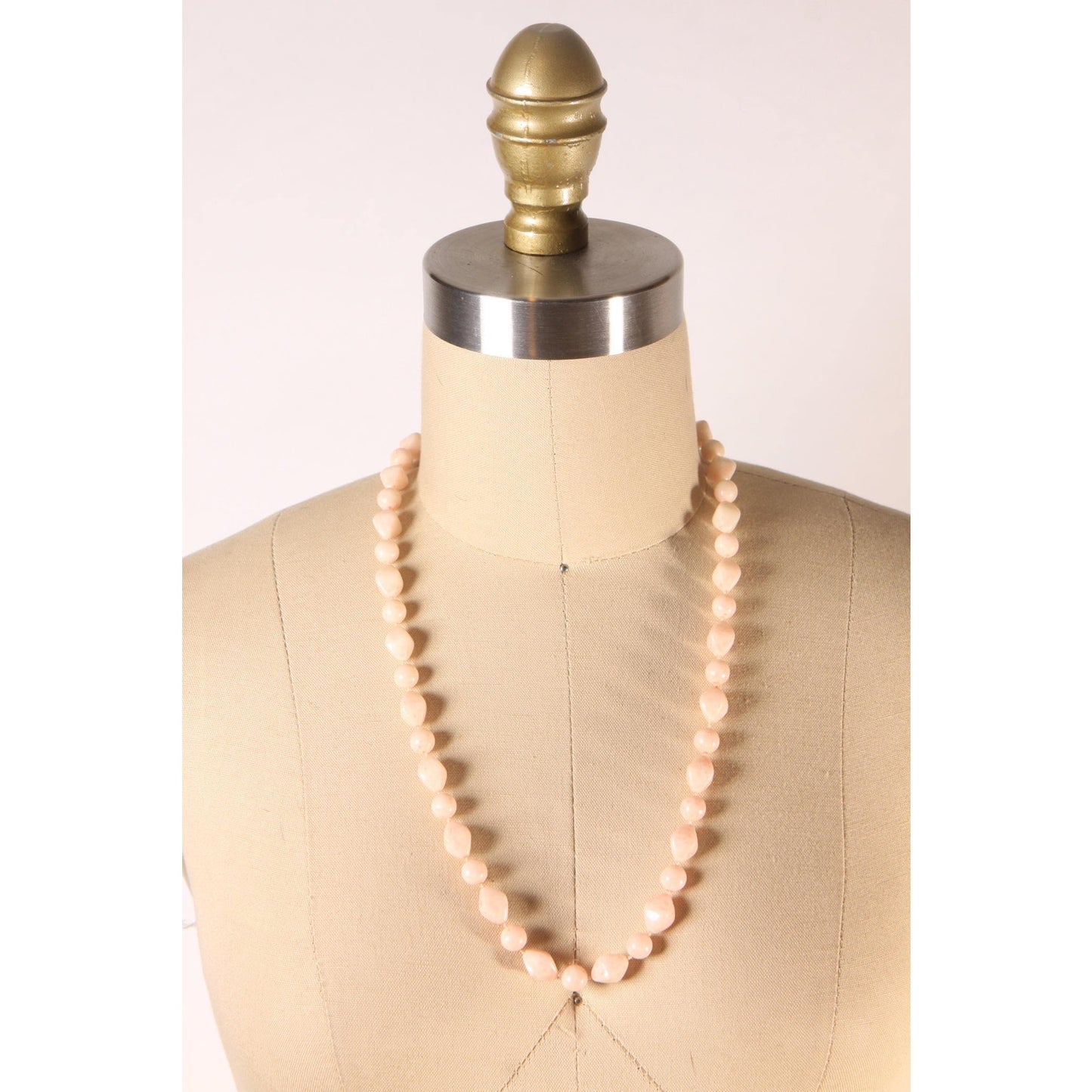 1980s Light Pink Beaded Necklace