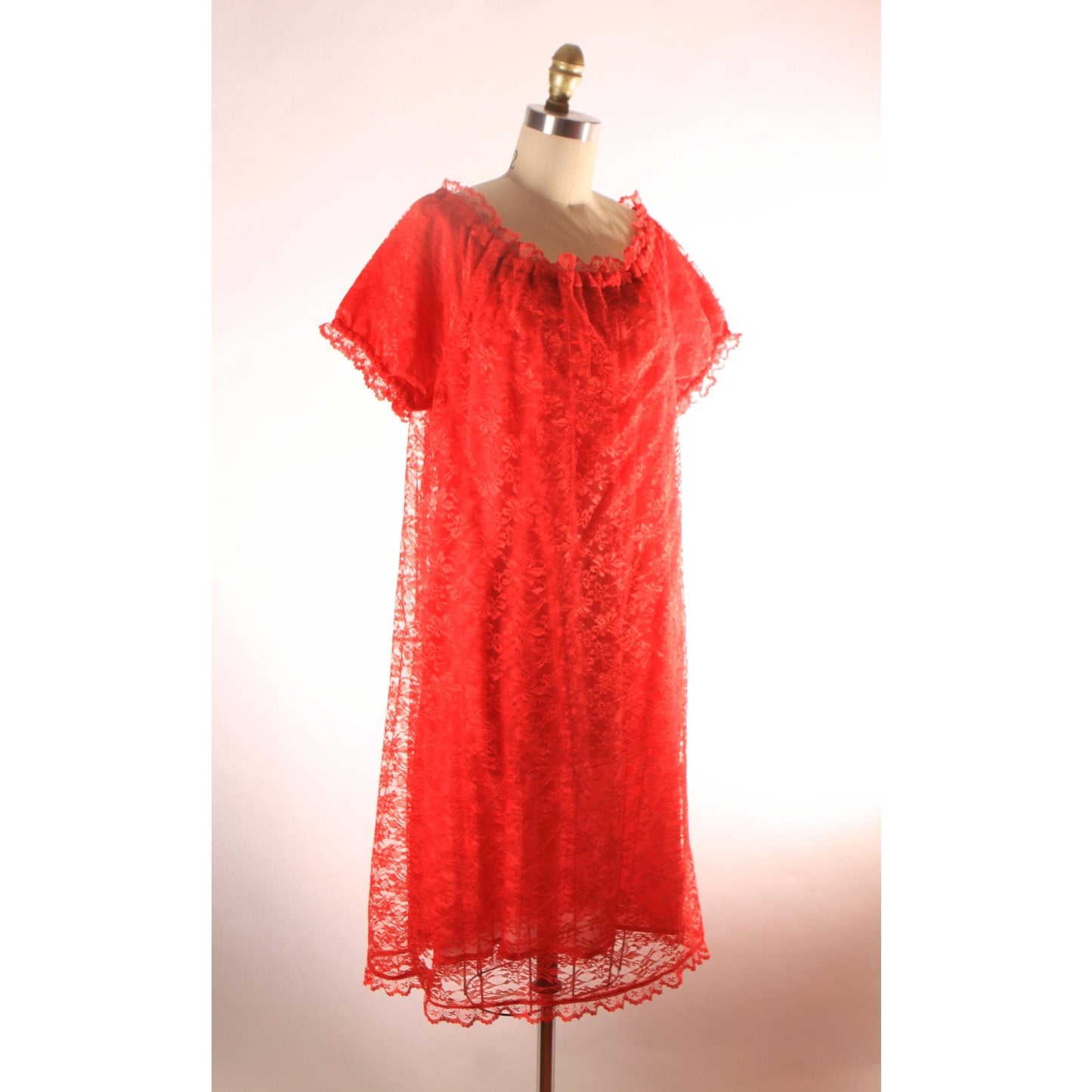 1960s 1970s Sheer Red Lace Overlay Short Sleeve Off the Shoulder Lingerie Night Gown -2XL