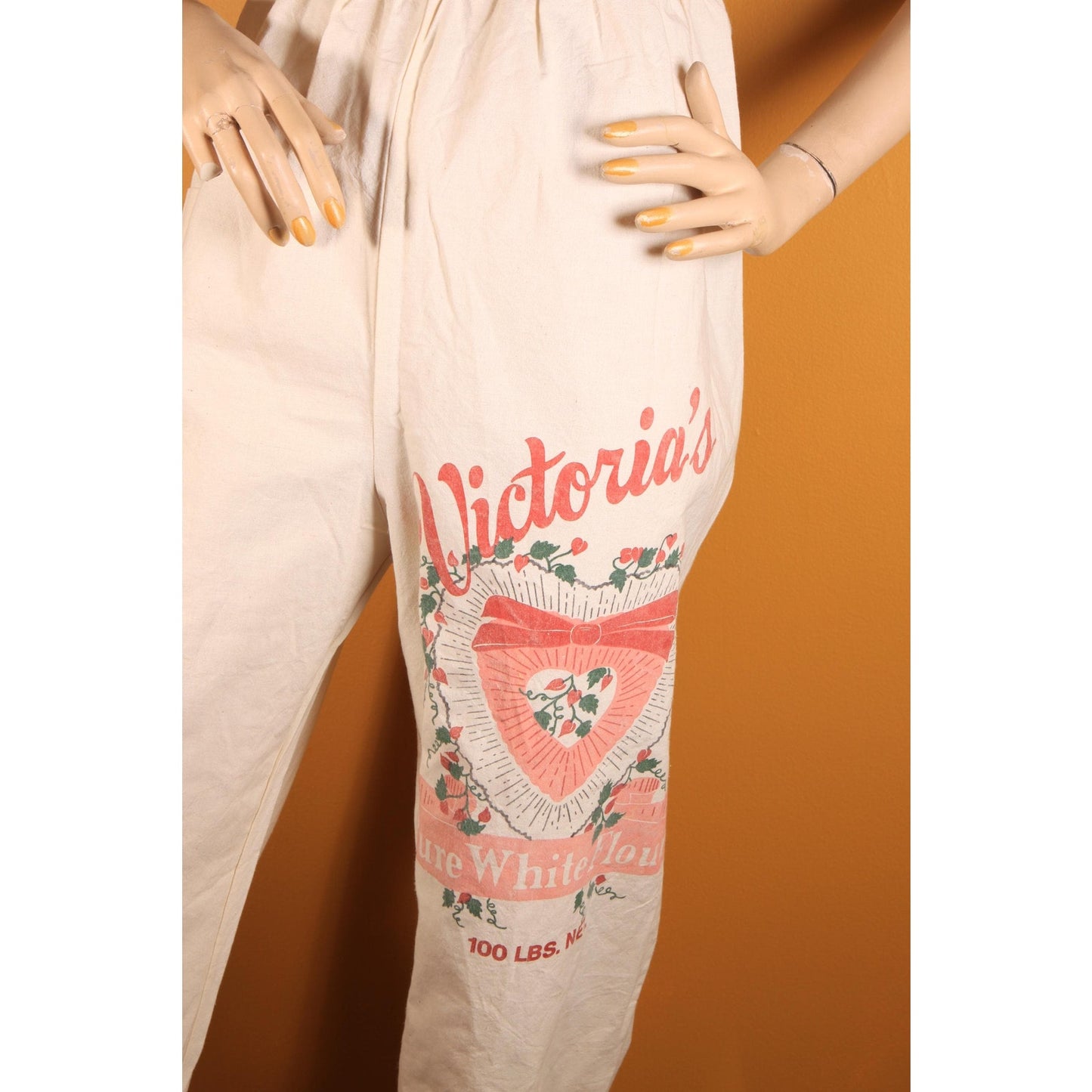 Deadstock 1980s Cream Off White Novelty Heart Victorias Flour Feed Sack Heart One Piece Jumpsuit -L