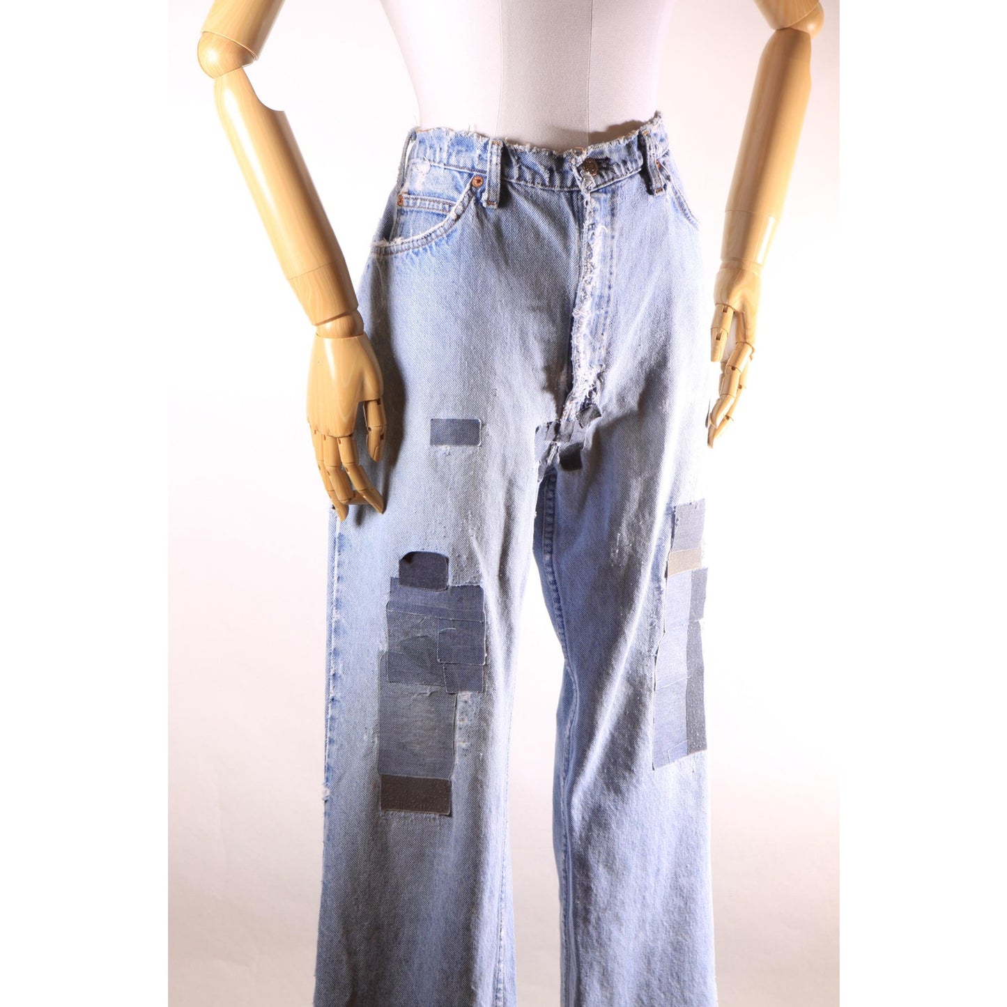 1980s Distressed Patch Fraying Blue Denim Orange Tab 517 Jeans by Levi's -38x30
