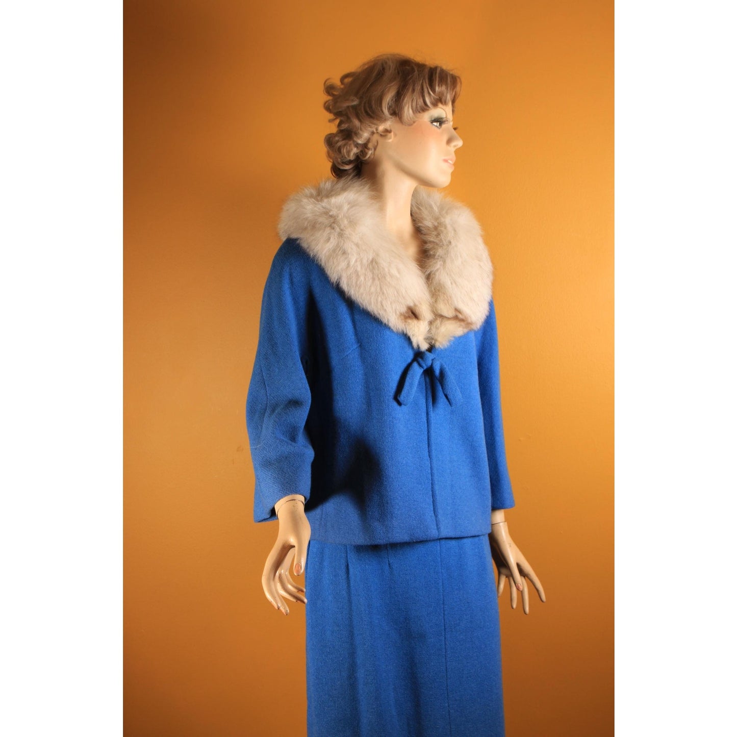Early 1960s Blue Bracelet Sleeve Fox Fur Collar Jacket with Matching Pencil Skirt Suit Two Piece Outfit by Lilli Ann -1XL