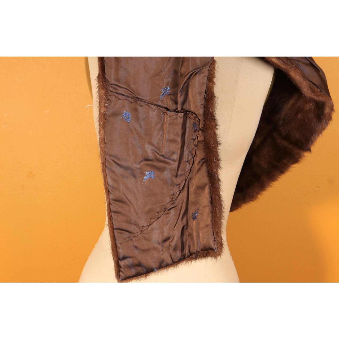 1950s Dark Brown Mink Fur Wrap Shawl