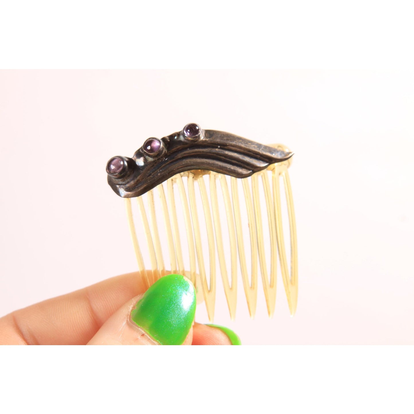 1930s 1940s Silver and Purple Stone Single Hair Comb