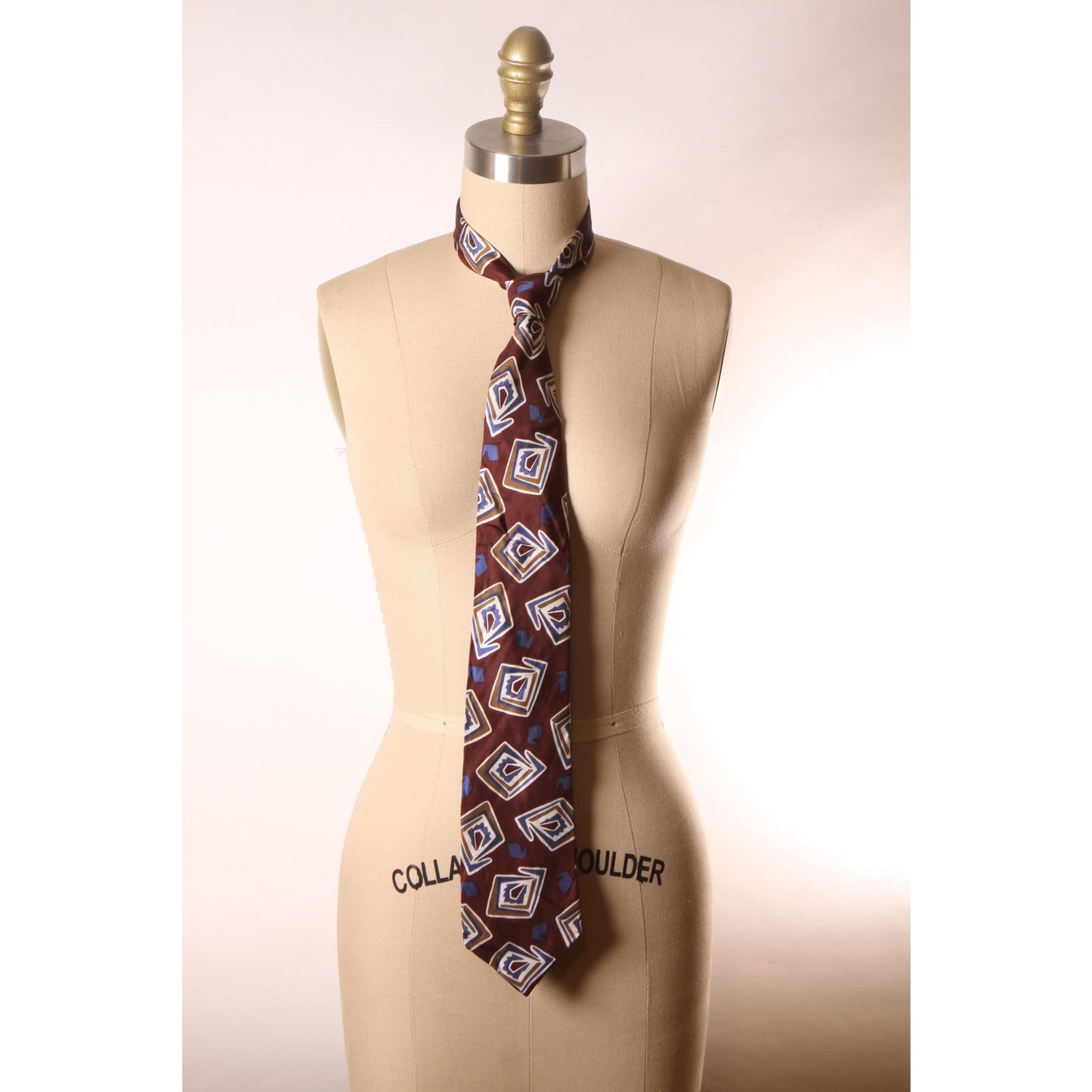 1980s Does 1950s Dark Red and Blue Abstract Necktie Tie by Hunting Horn Classics