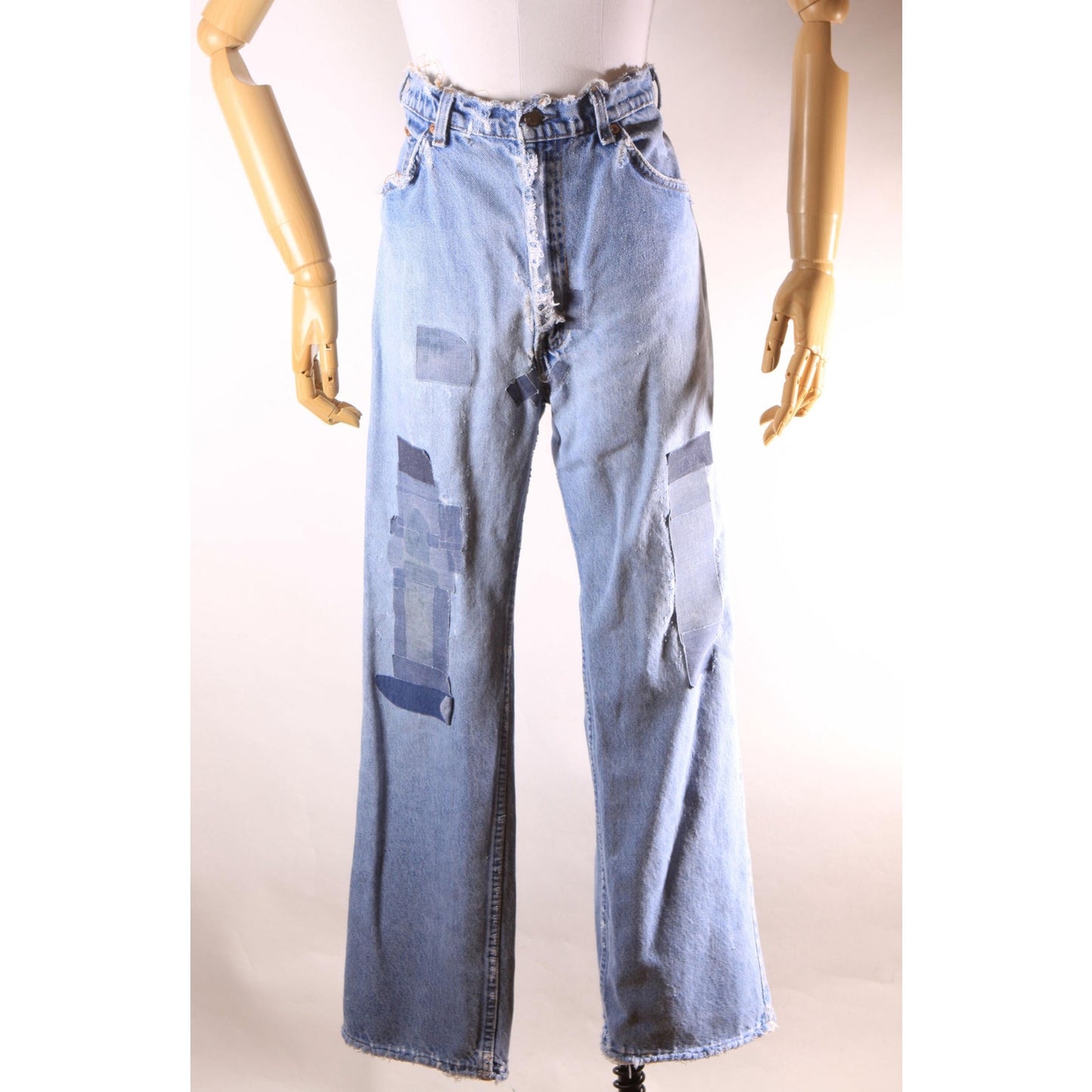 1980s Distressed Patch Fraying Blue Denim Orange Tab 517 Jeans by Levi's -38x30