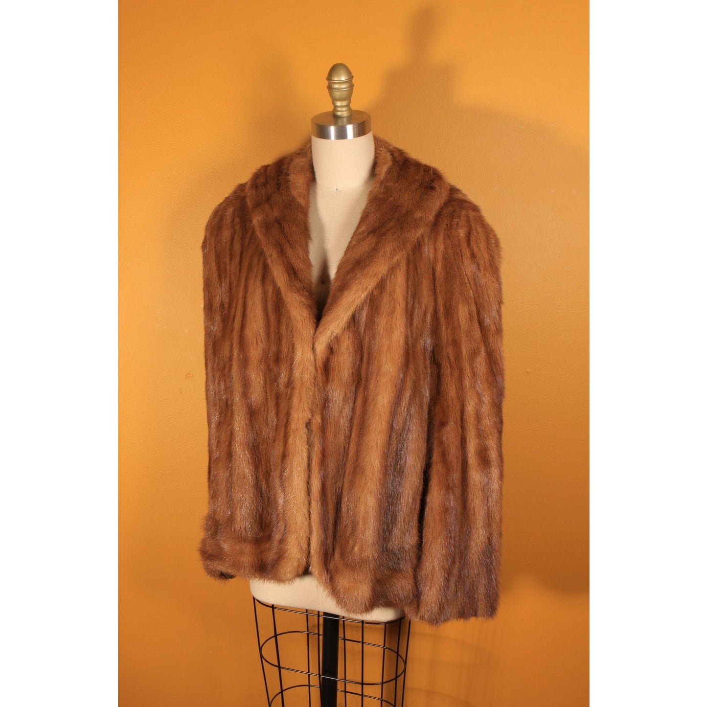 1940s Brown Mink Fur Coat Cape