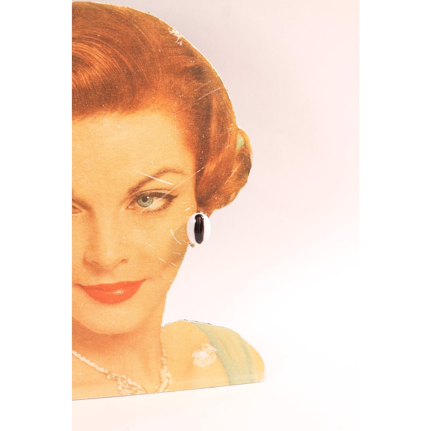 1950s White and Black Glass Beaded Screw Back Earrings
