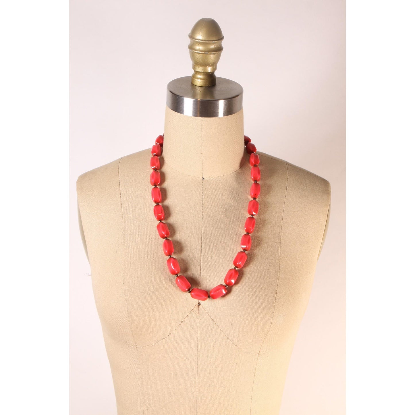 1970s Red Chunky Beaded Necklace