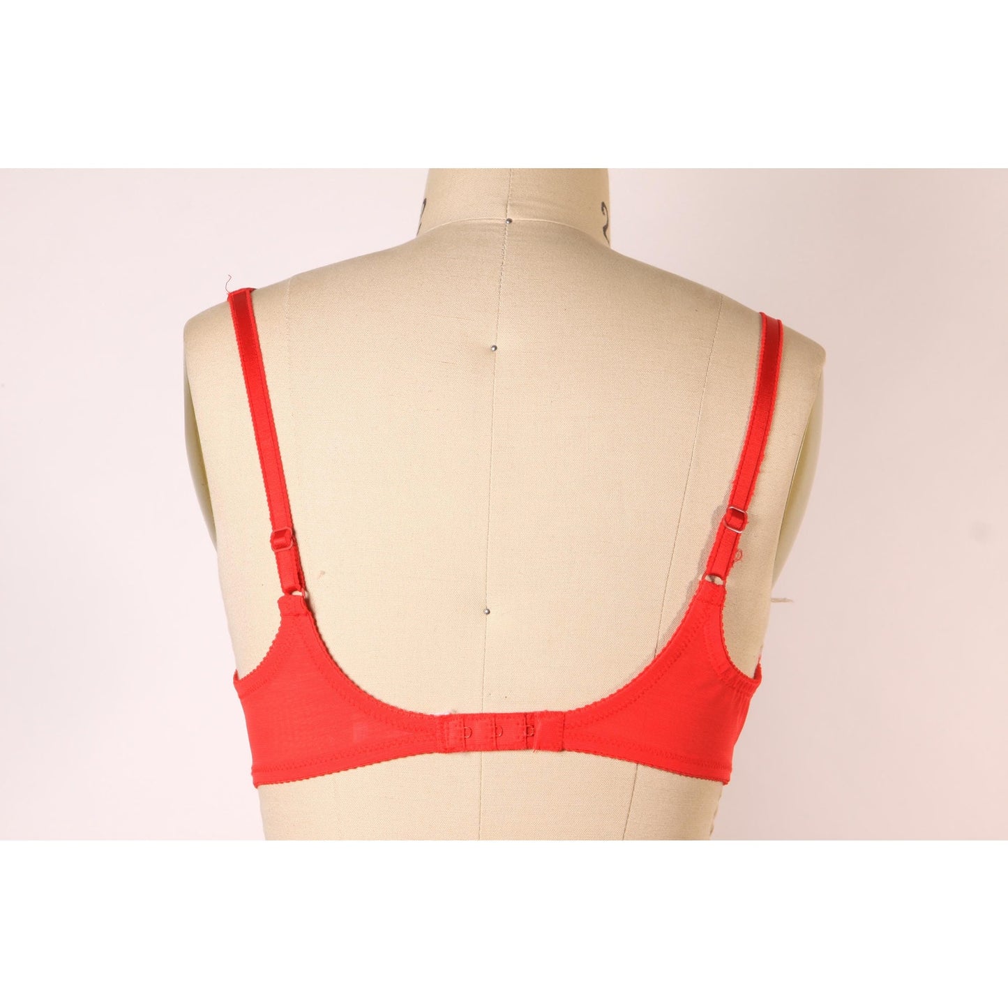 1980s Red Floral Lace Padded Bra by Fredericks of Hollywood-36C