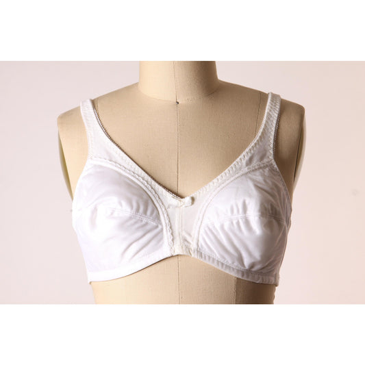 1970s White Light Padded Cup Bow Detail Bra by Sears-38A