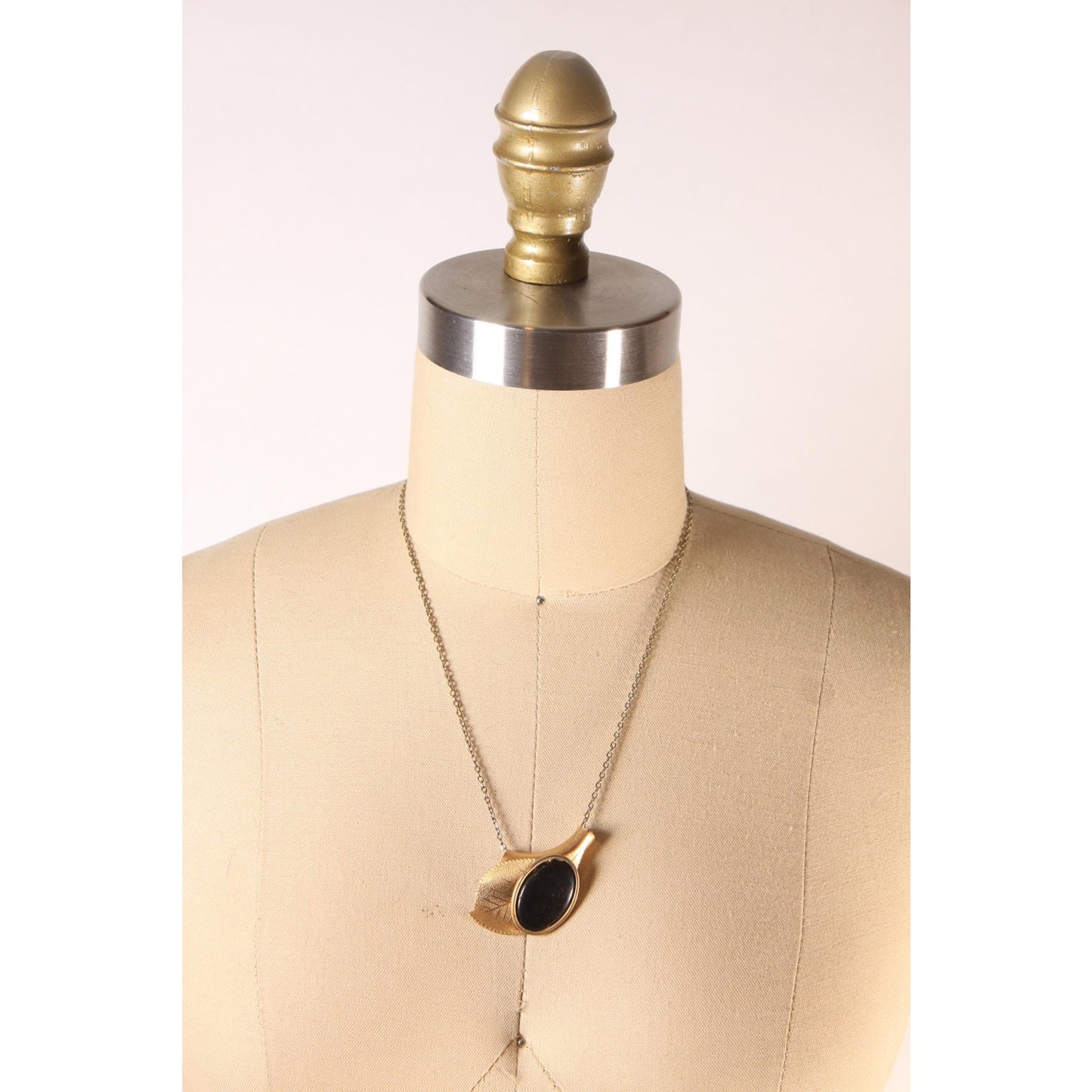 1970s Gold Tone Metal and Faux Stone Novelty Leaf Pendant