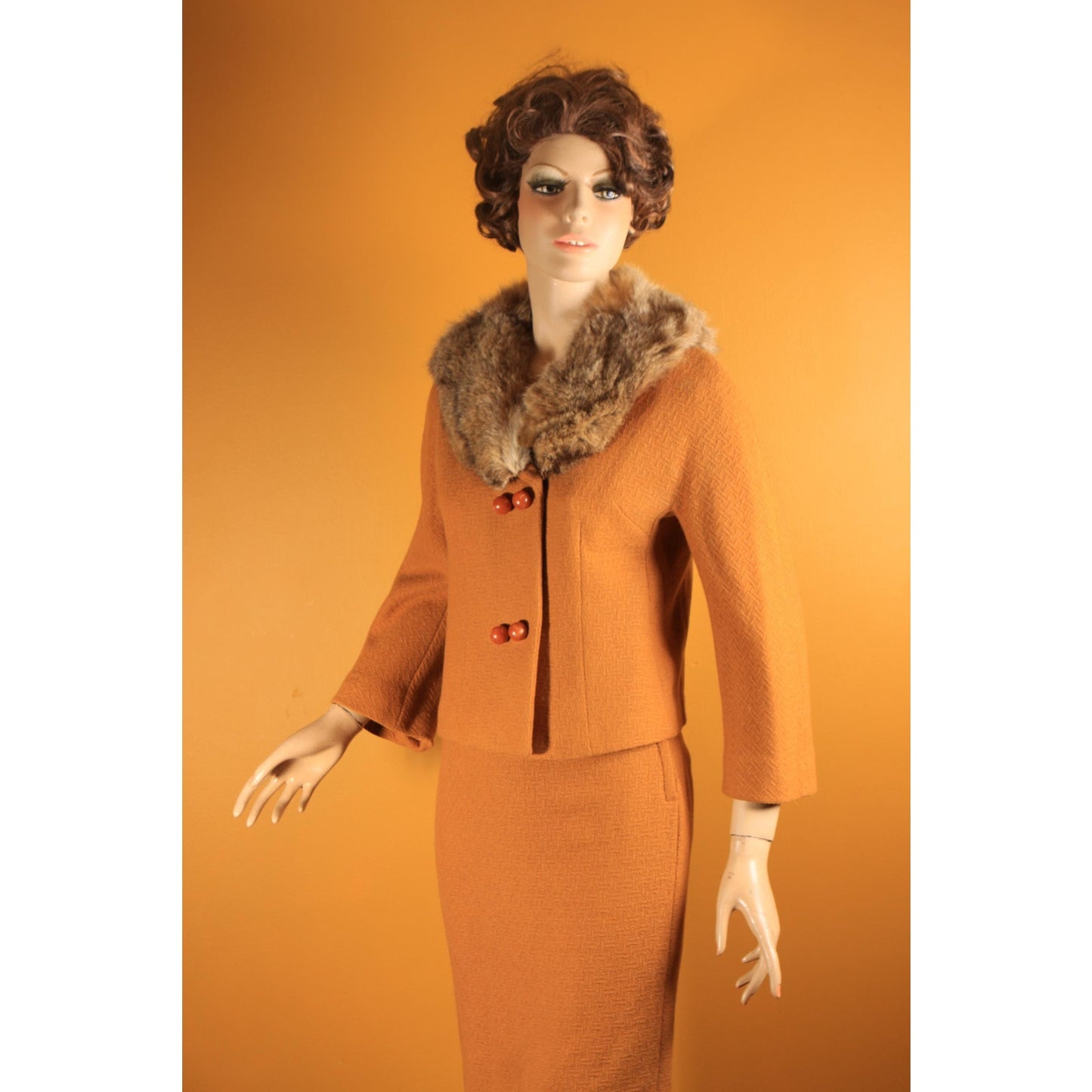 1950s Harvest Gold Yellow Bracelet Sleeve Fox Fur Collar Jacket and Pencil Skirt Two Piece Suit Outfit -XS