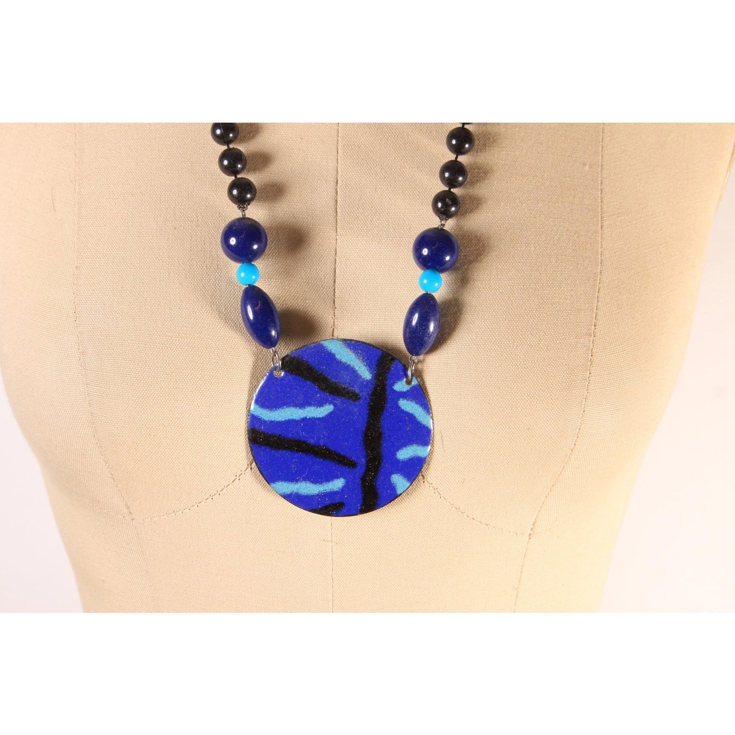 1980s Dark Blue and Light Blue Beaded Enamel Circle Pendant Necklace