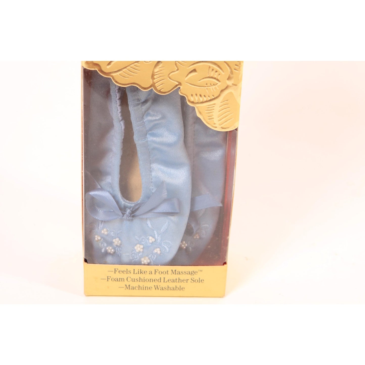 1980s 1990s Blue and White Faux Pearl Slippers by Isotoners-Size Medium 6 1/2-7 1/2