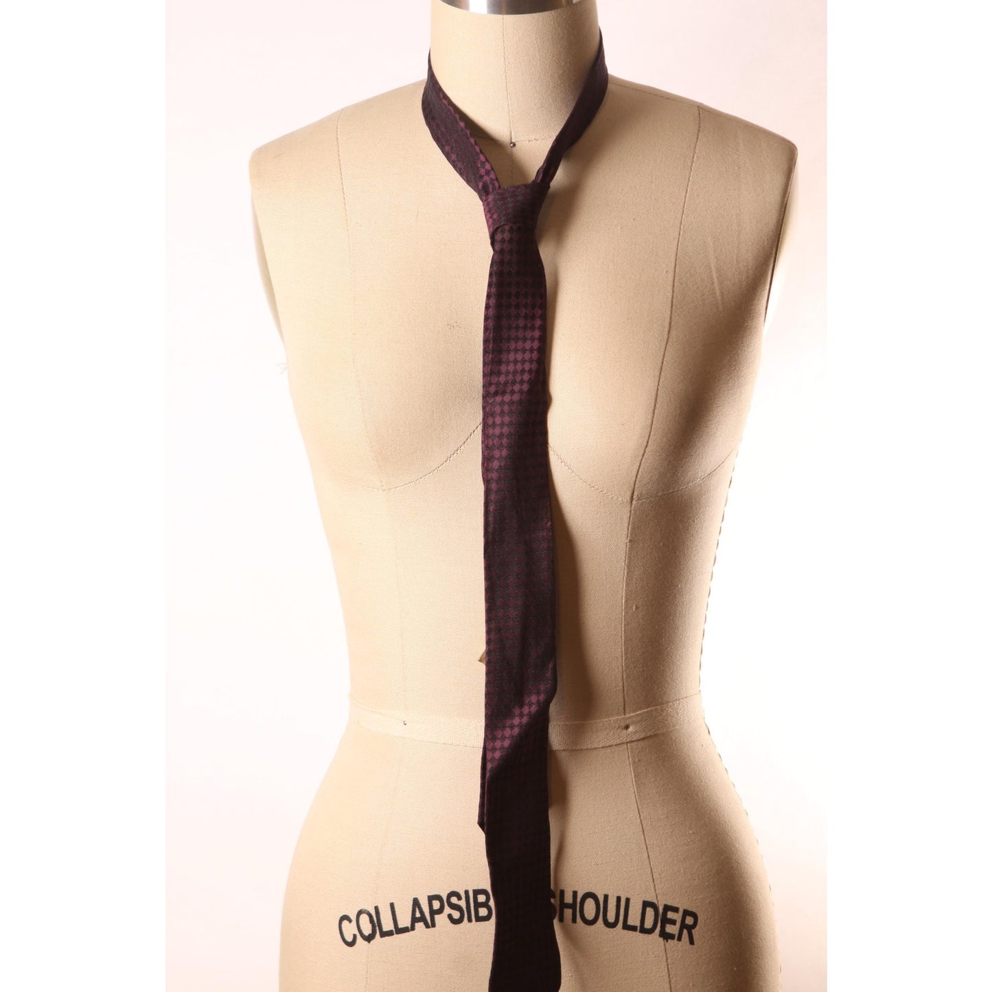 1960s Dark Purple Red and Black Patterned Necktie Tie by Barth's