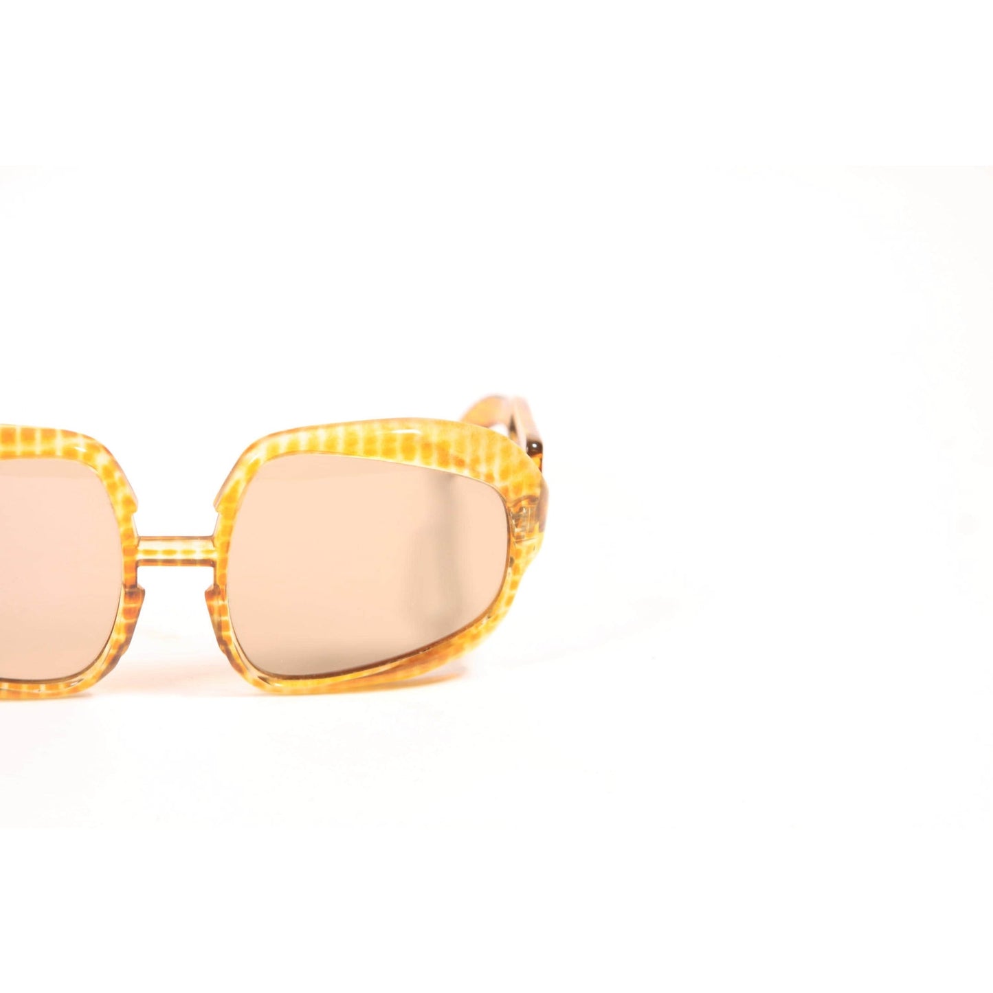 1970s Yellow and Brown Clear Tortoise Animal Print Oversized Boho Italy Sunglasses