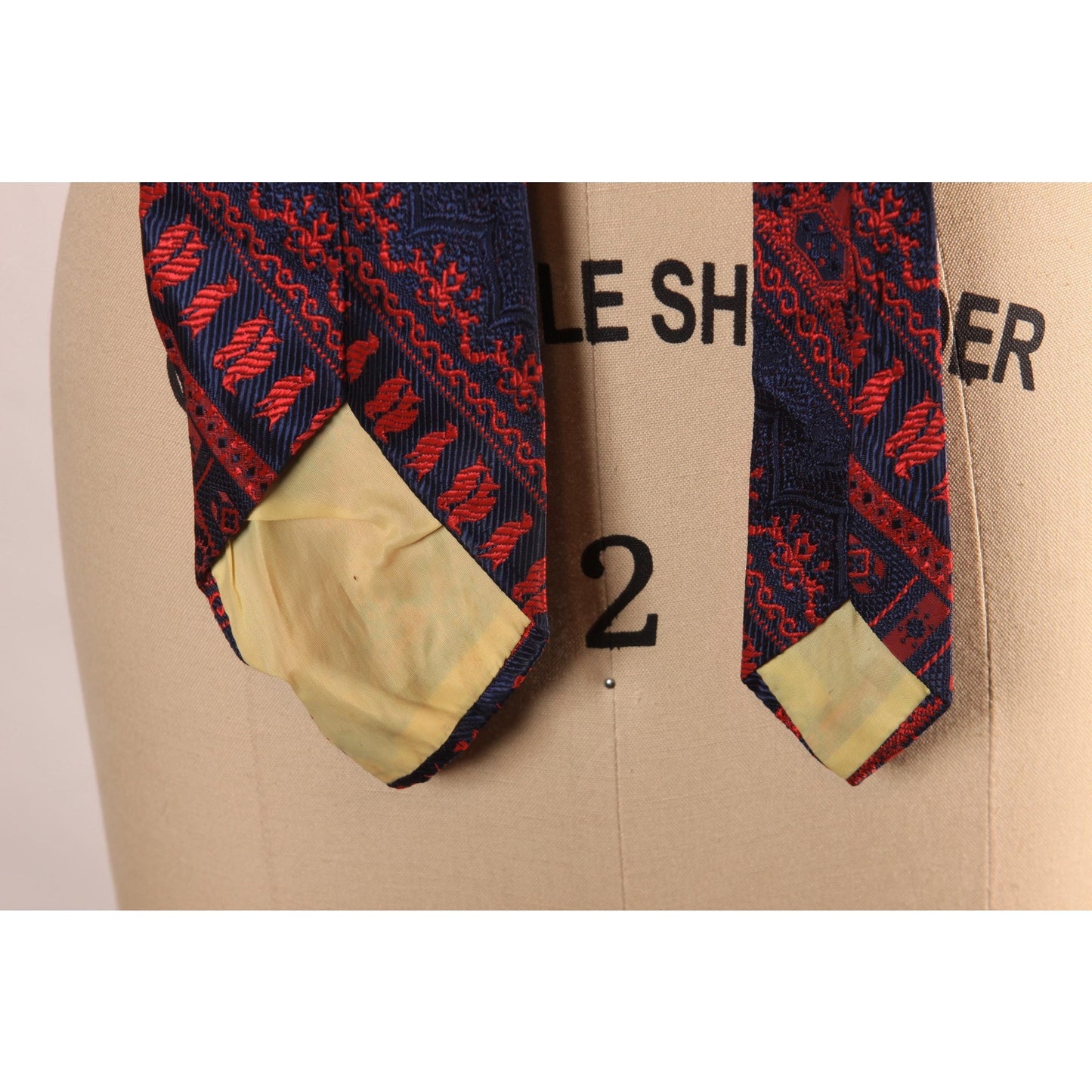 1970s Navy Blue and Red Novelty Penguin Necktie Tie