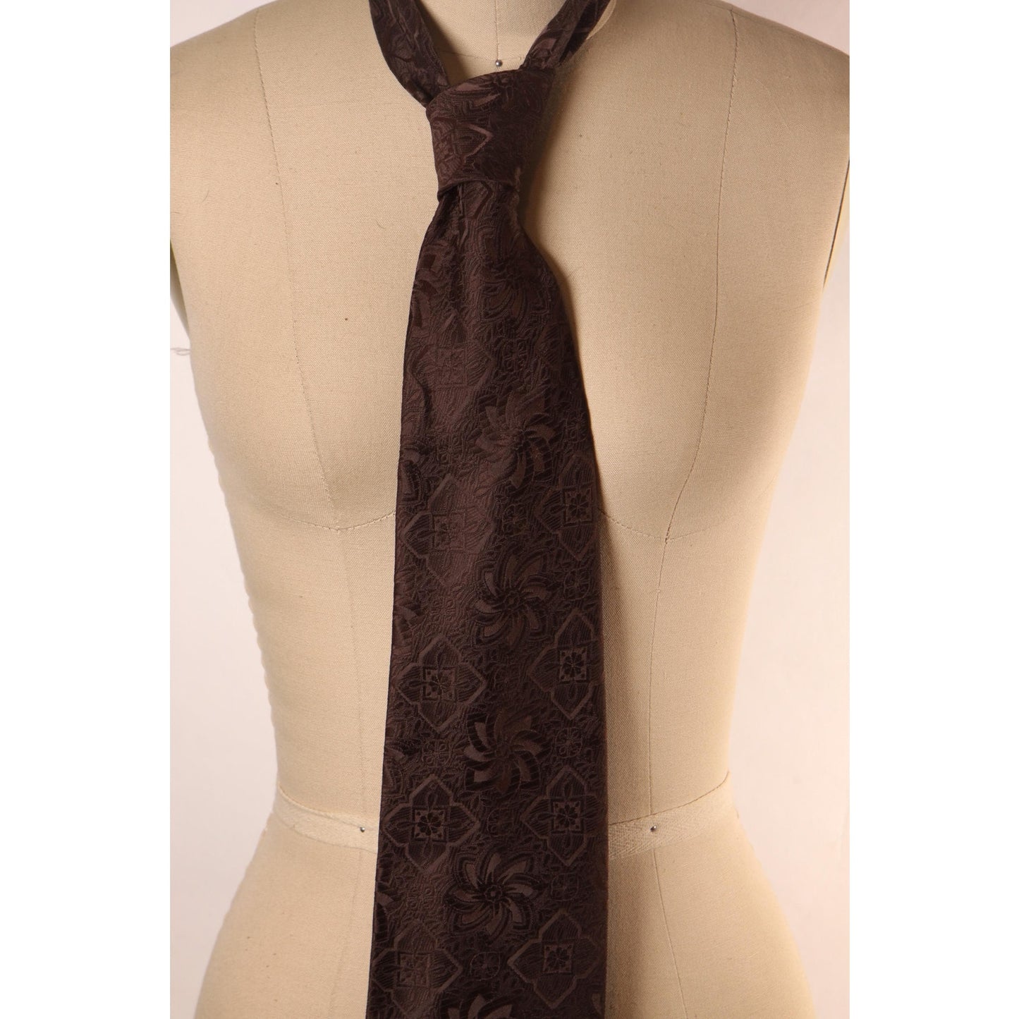 1970s Brown Floral Textured Polyester Wide Necktie Tie