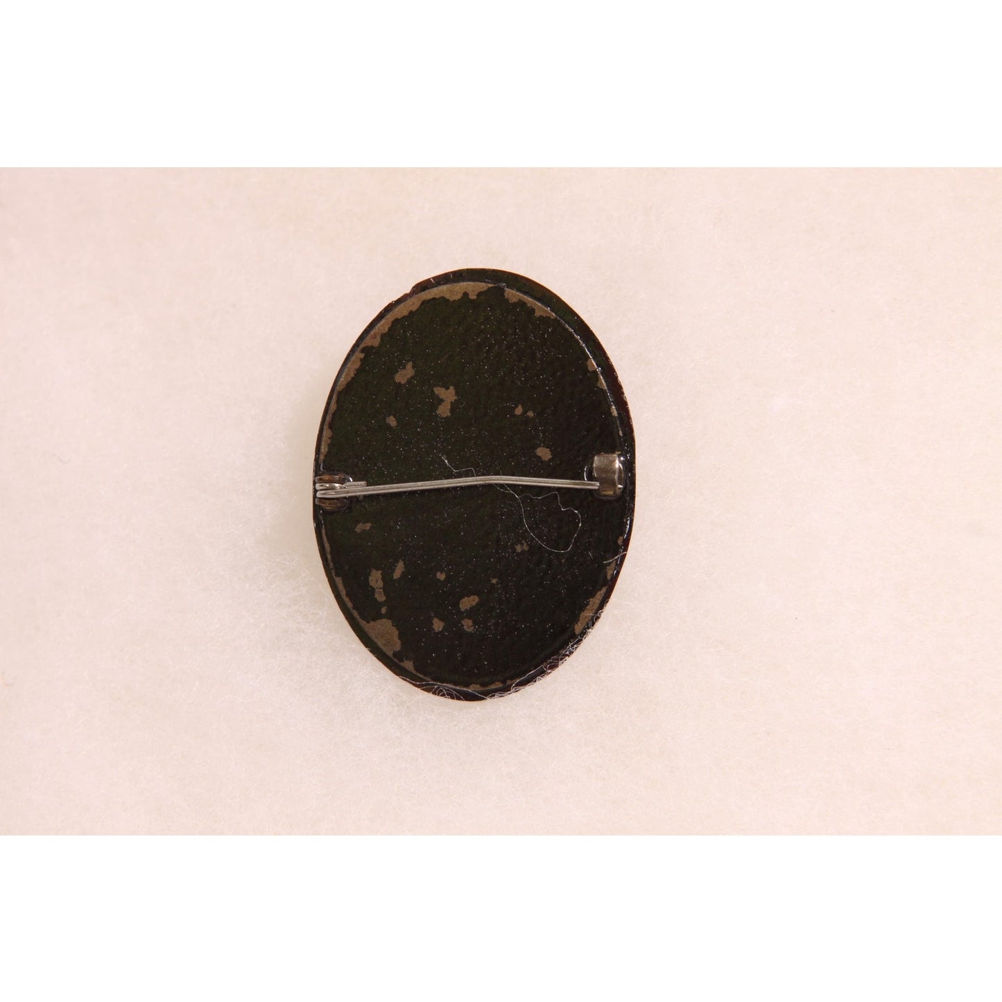 1930s 1940s Black, Cream and Brown Cameo Brooch