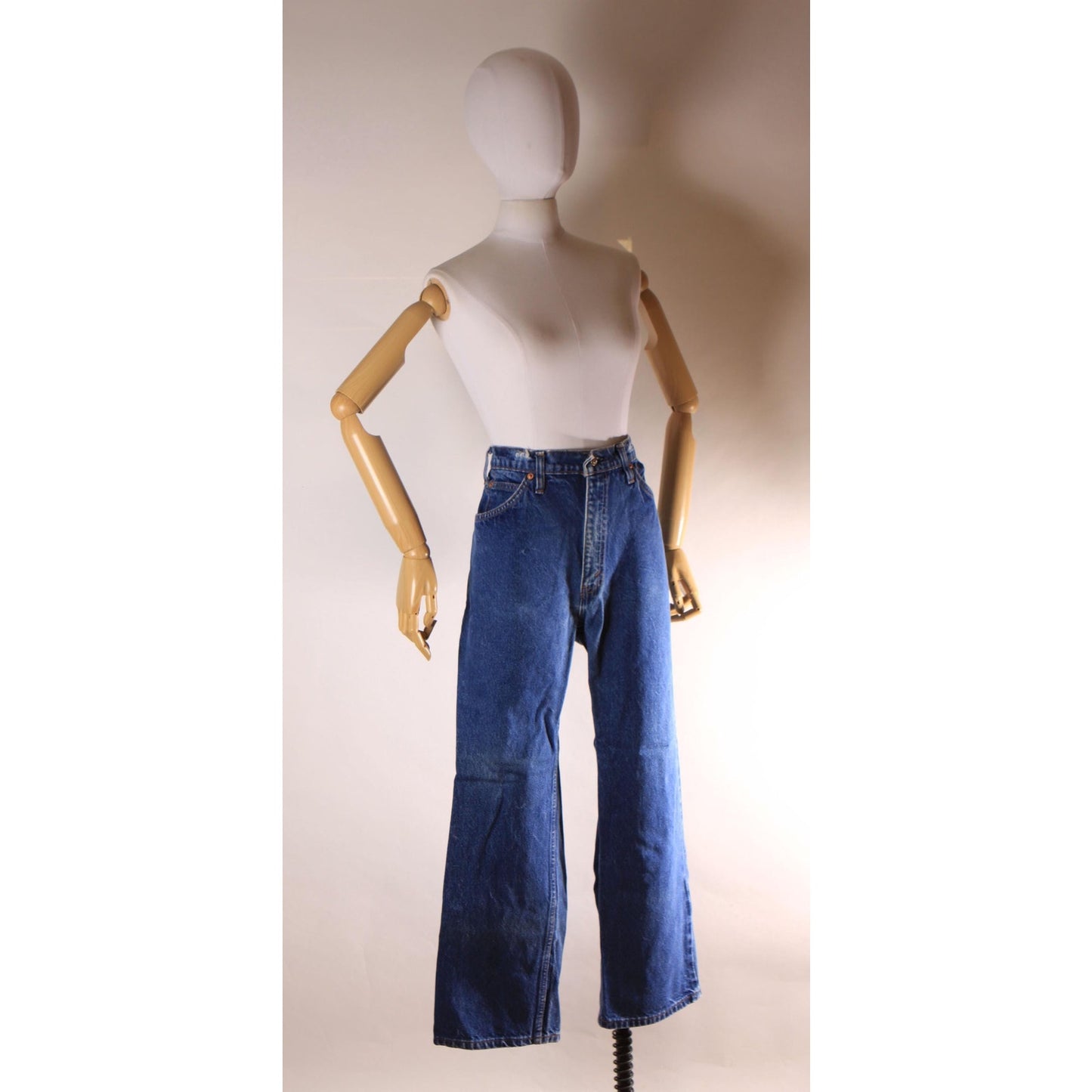 1980s Blue Denim 517 Mens Orange Tab Jeans by Levi's - 36x29