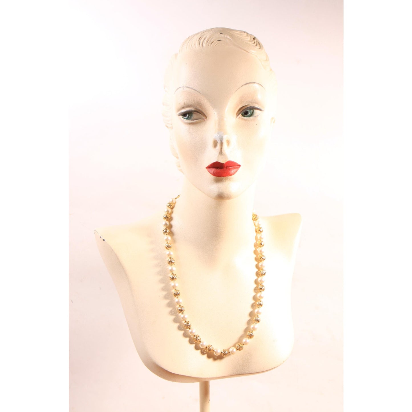 1960s Faux Pearl and Gold Tone Metal Beaded Necklace by Napier