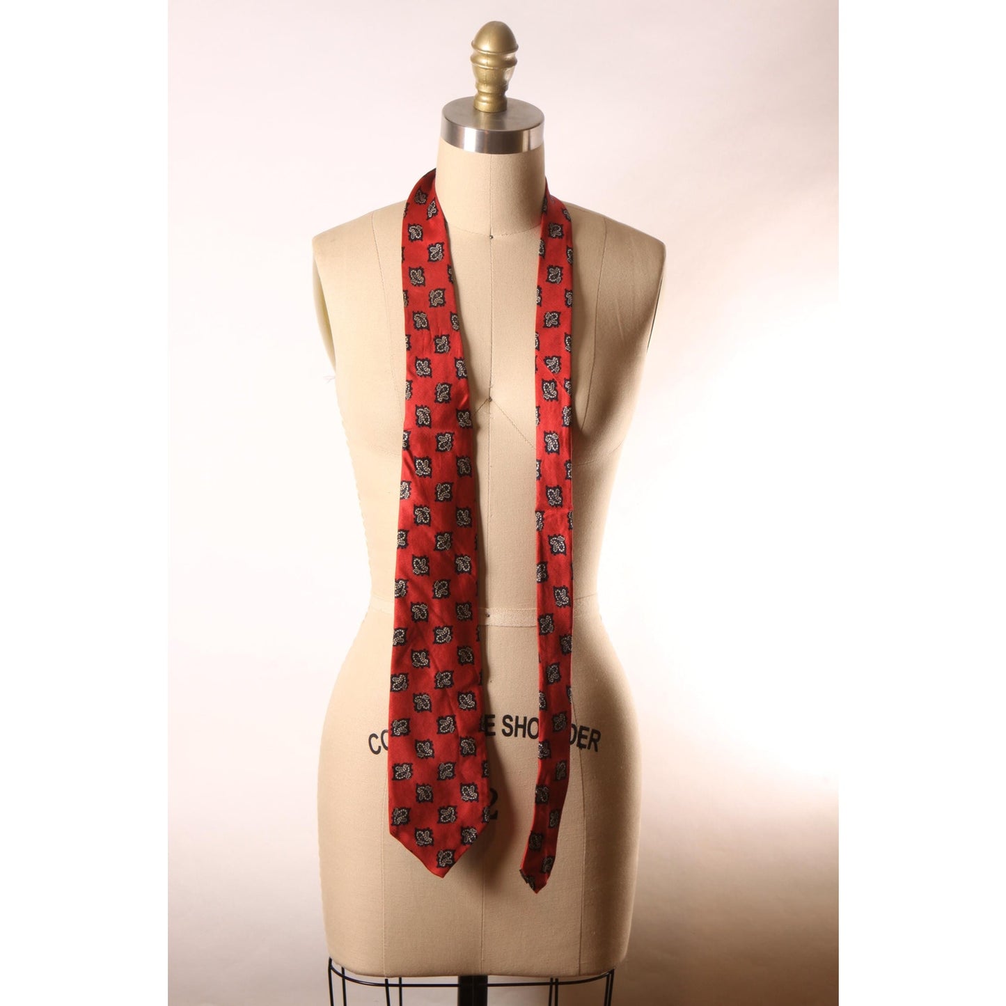 1970s Red and Blue Paisley Print Necktie Tie by Robert Talbott for Cravate