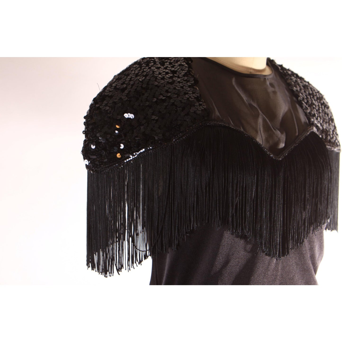 1980s Black Short Sleeve Fringe Keyhole Back Wiggle Dress by Abby Kent -L