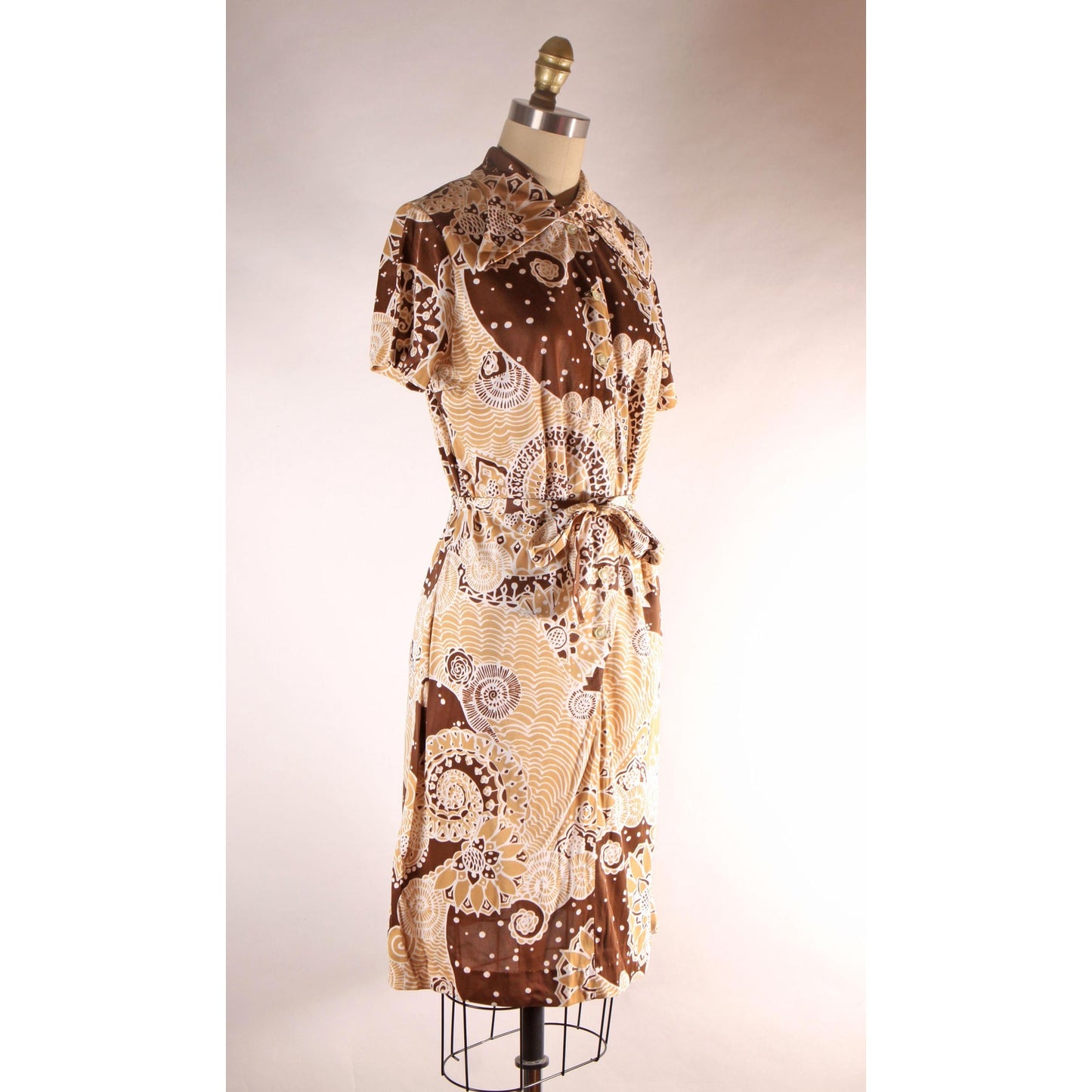 1960s Brown and Tan Psychedelic Abstract Swirl Short Sleeve Belted Dress -XL