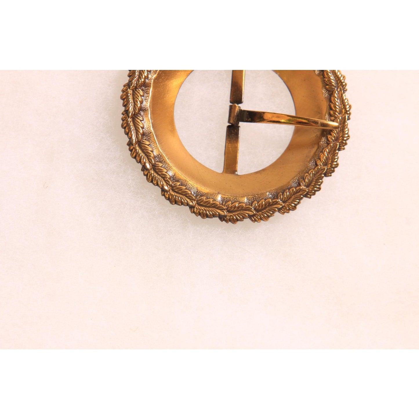1940s 1950s Brass Gold Tone Metal Leaf Detail Belt Buckle