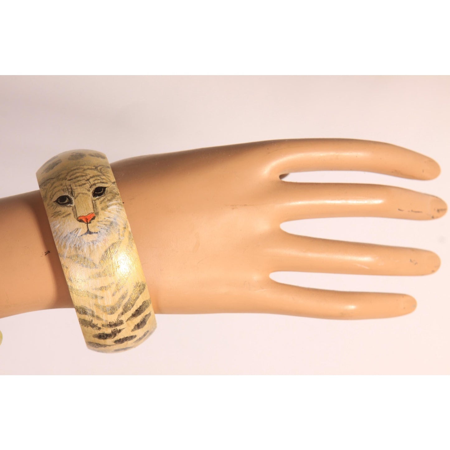 1980s Novelty White Tiger Hand Painted Big Cat Wood Bangle Bracelet