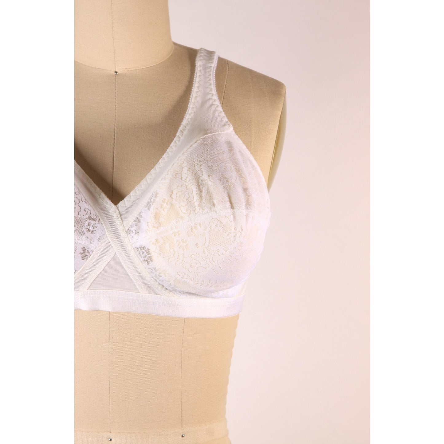 1970s 1980s Sheer White Floral Lace Criss Cross Bra