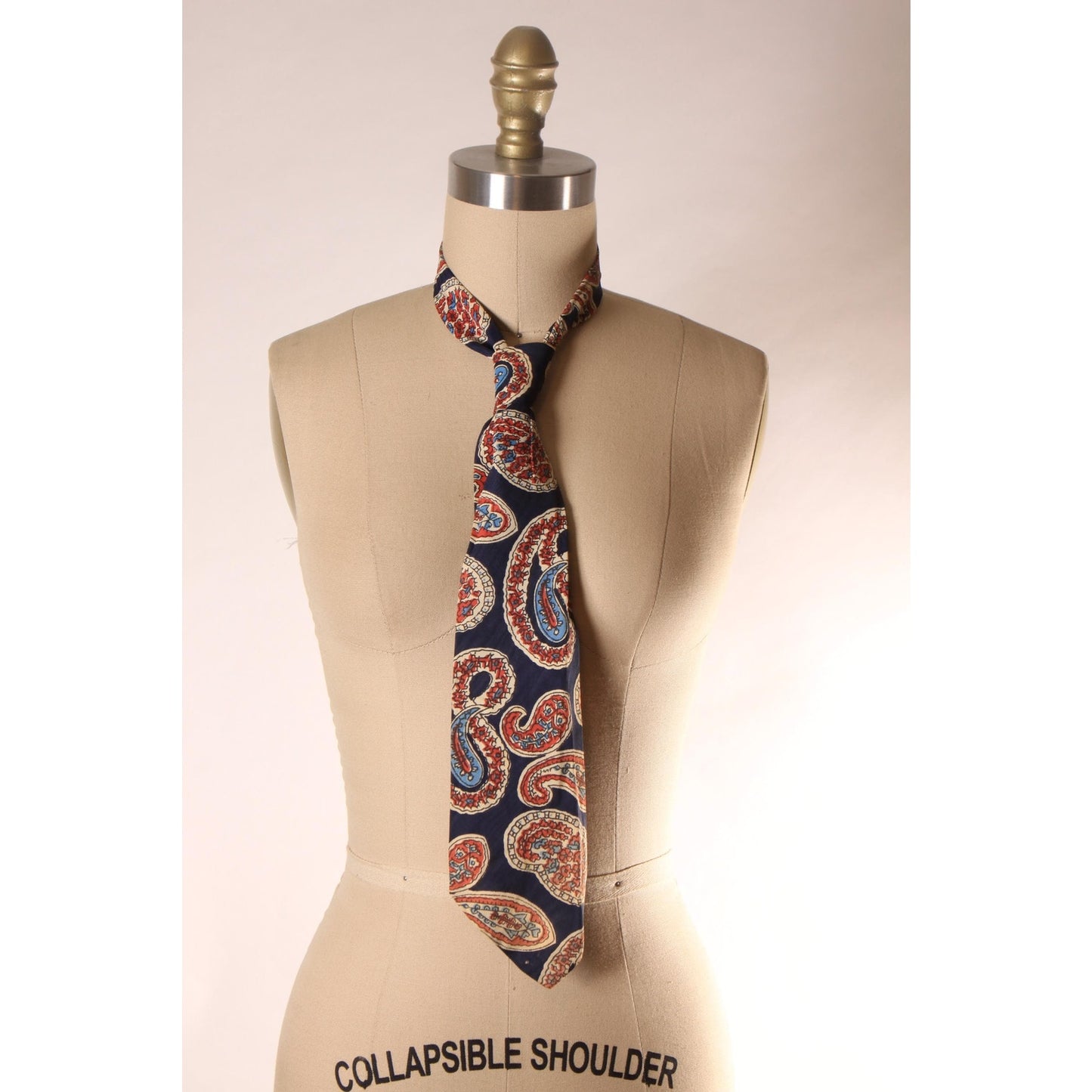 1950s Blue, Red and White Paisley Necktie Tie