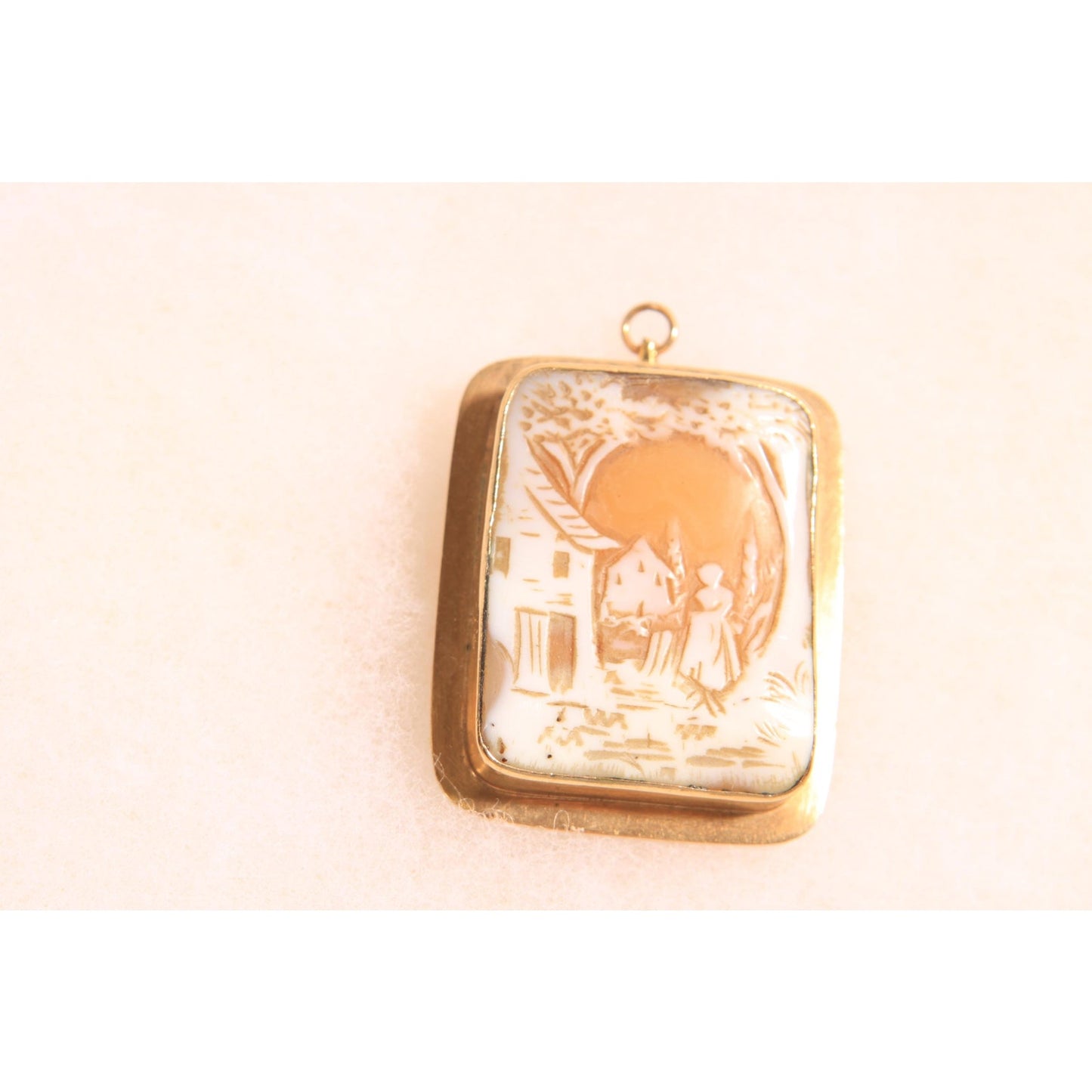 Antique 1900s 1910s 1920s Peach Pink, Cream and Gold Tone Metal Carved Shell Brooch Pendant