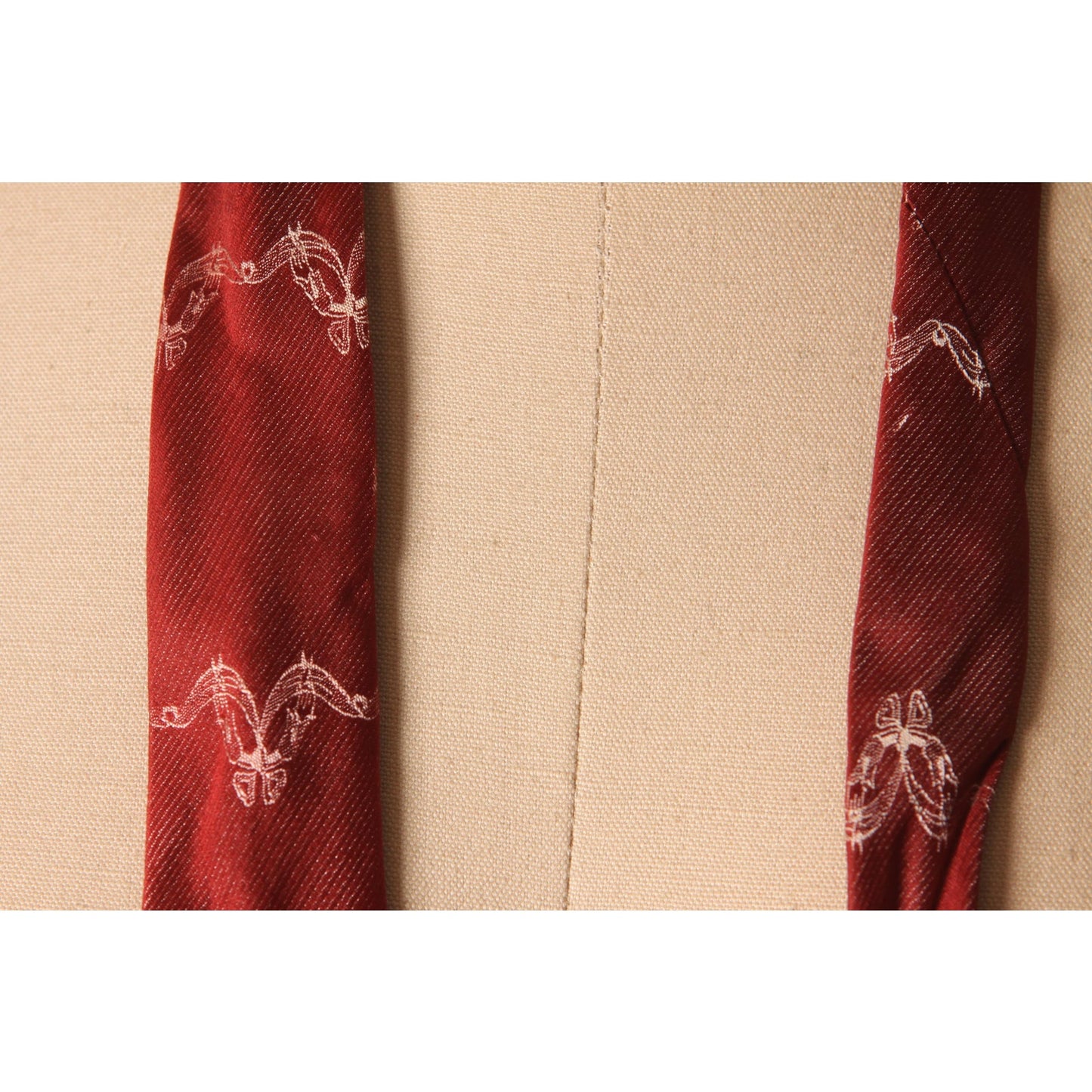 1950s Dark Red and White Abstract Design Necktie Tie by Bauraulac Textures